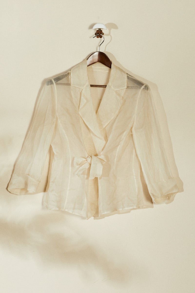 Blouse en soie portefeuille écrue