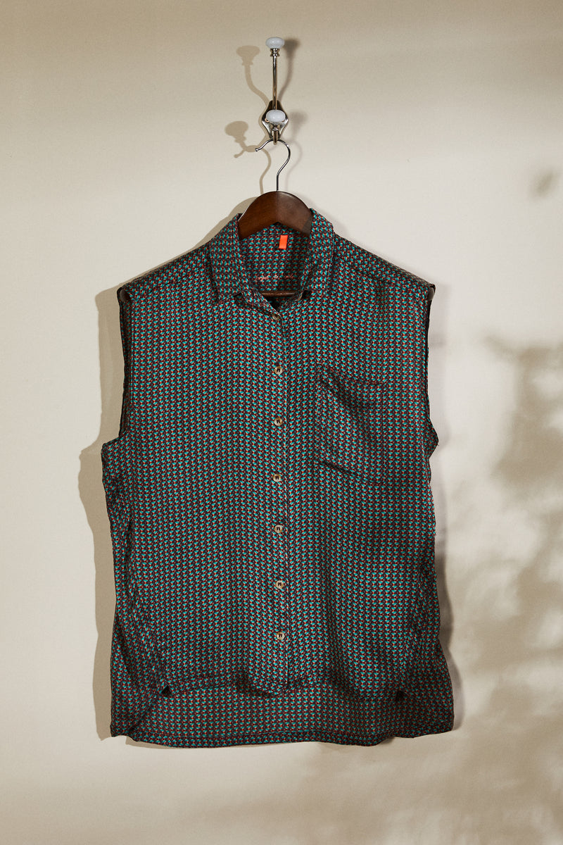 Patterned sleeveless silk blouse