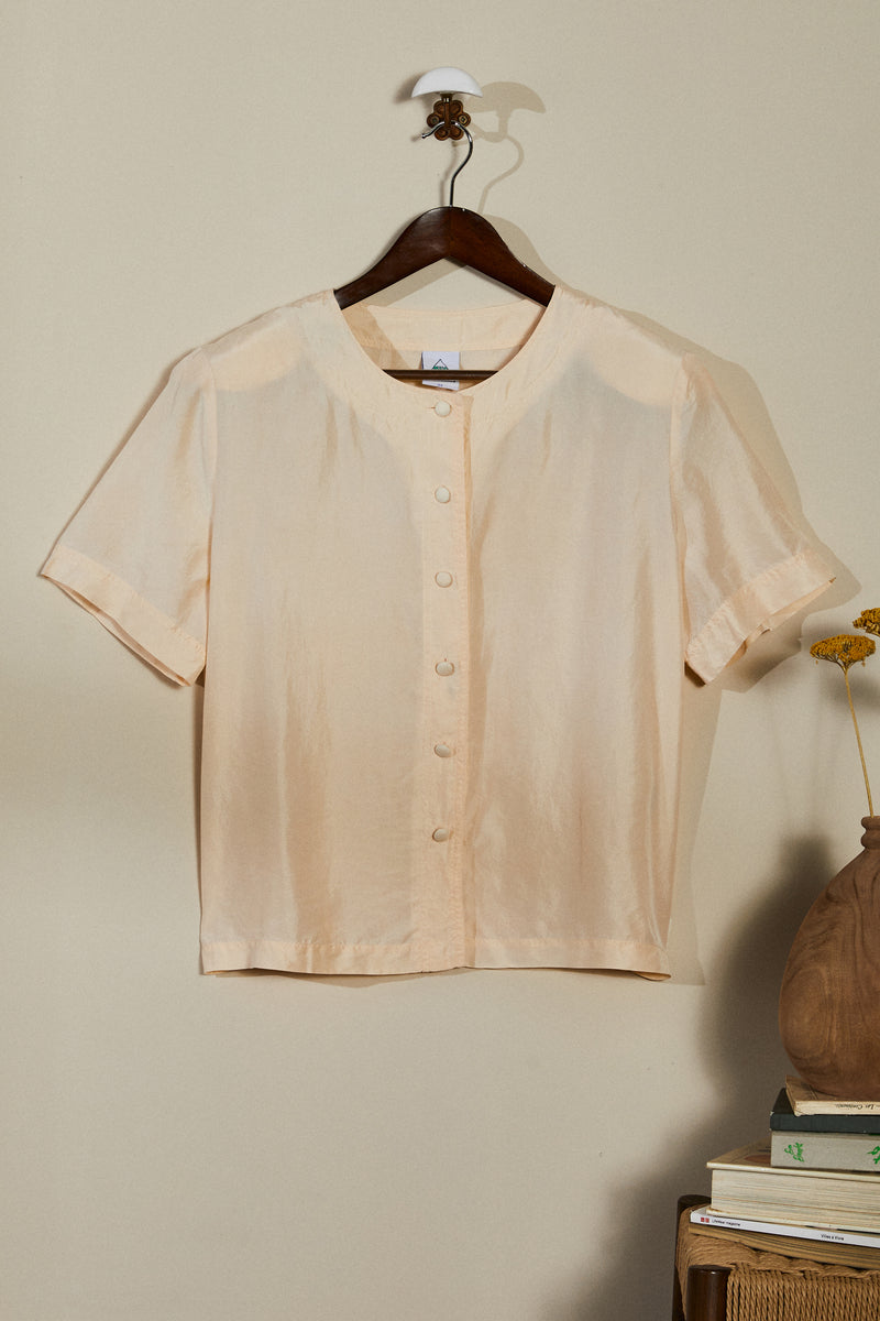 Straight ecru silk shirt