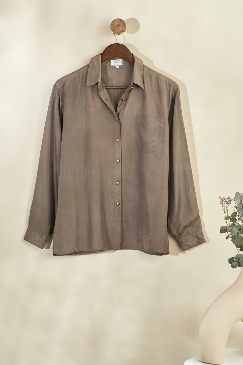 Chemisier en soie large gris clair