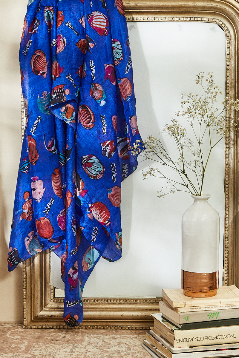 Blue silk pareo