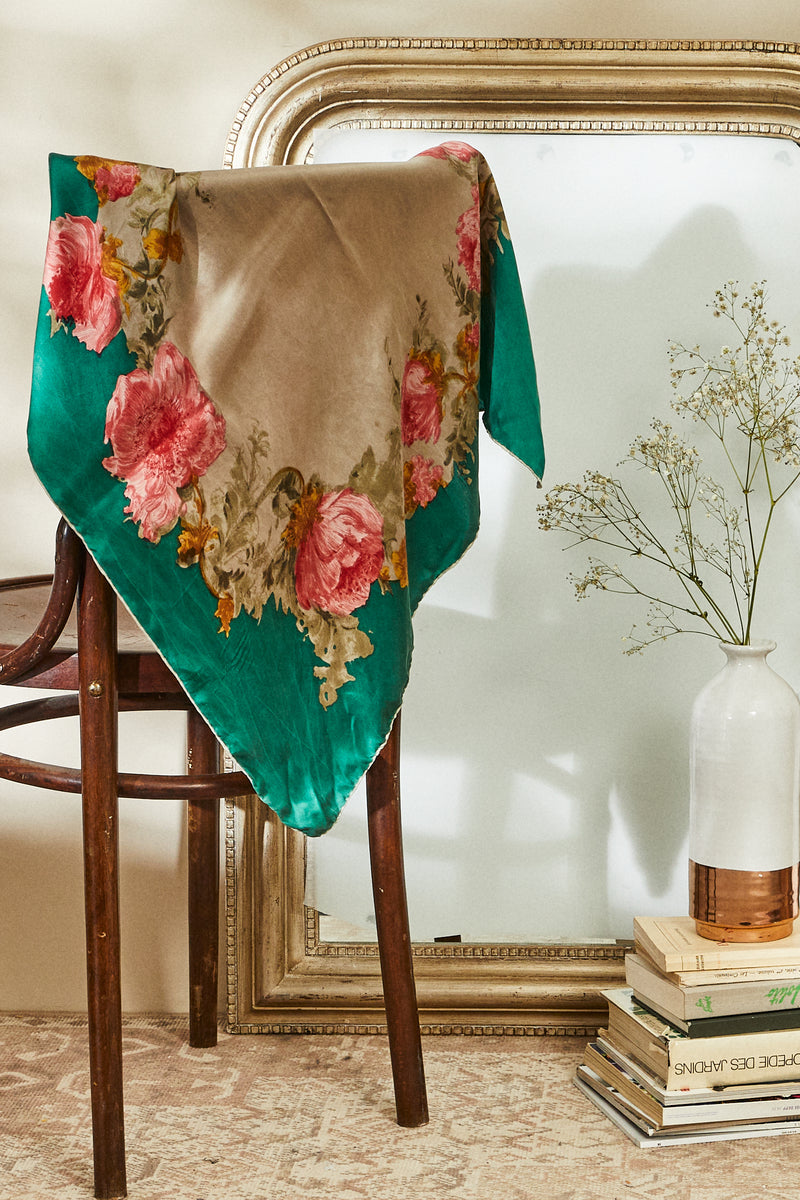 Foulard Carré En Soie Vintage – Vert – Fabrication Française