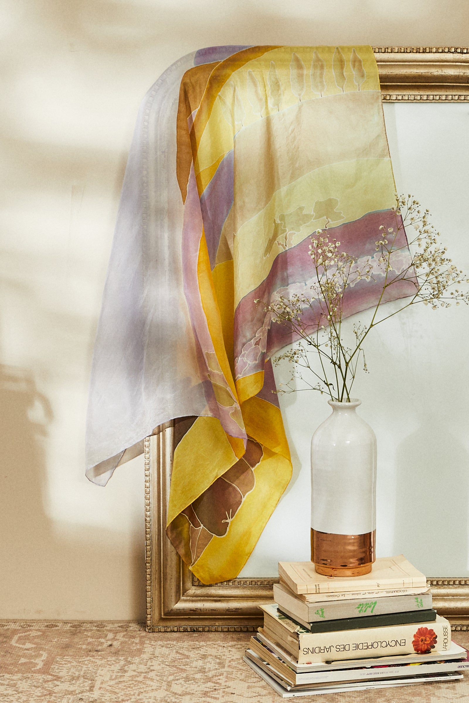 Foulard en soie imprimé abstrait coloré