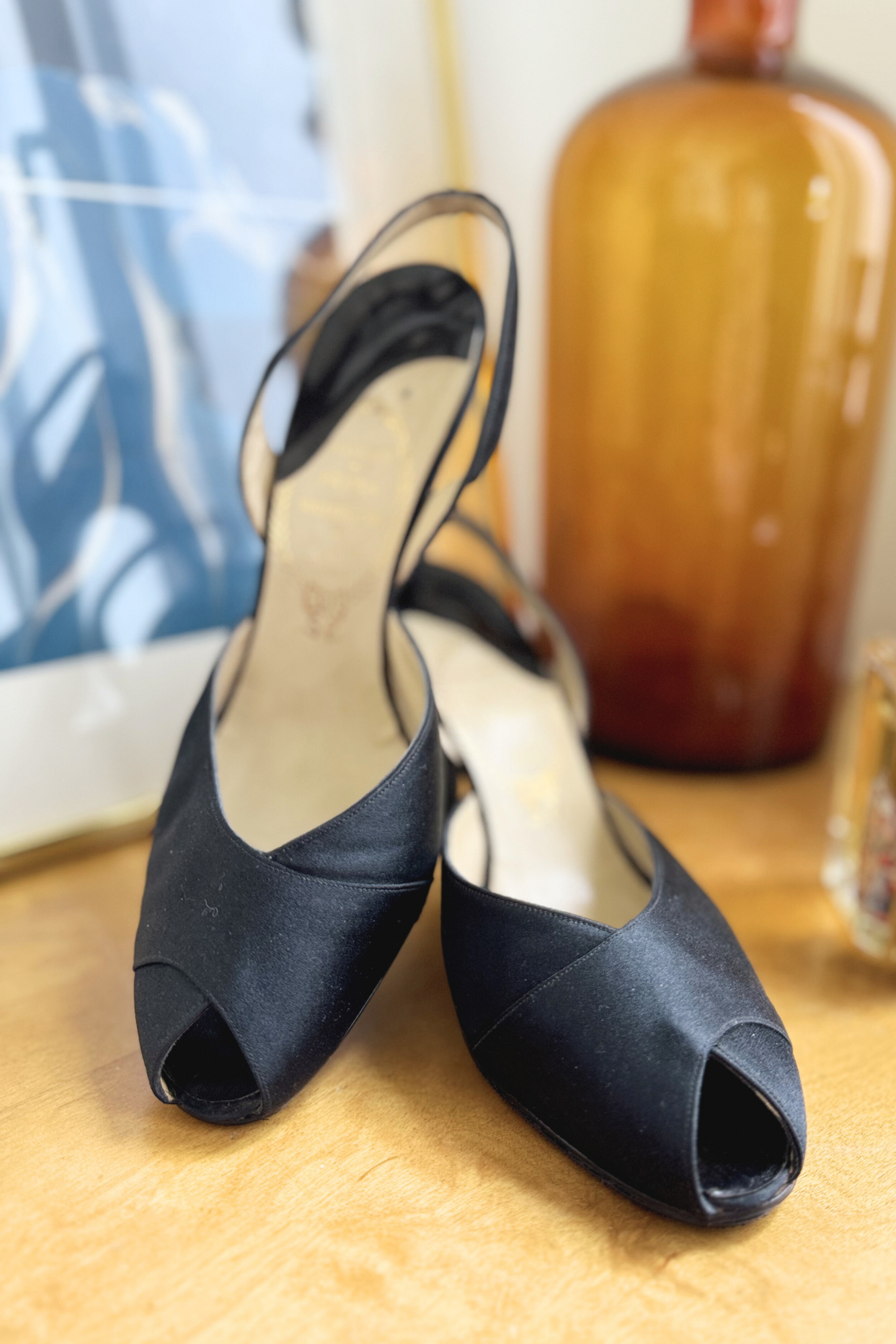 Black satin pumps - size 36