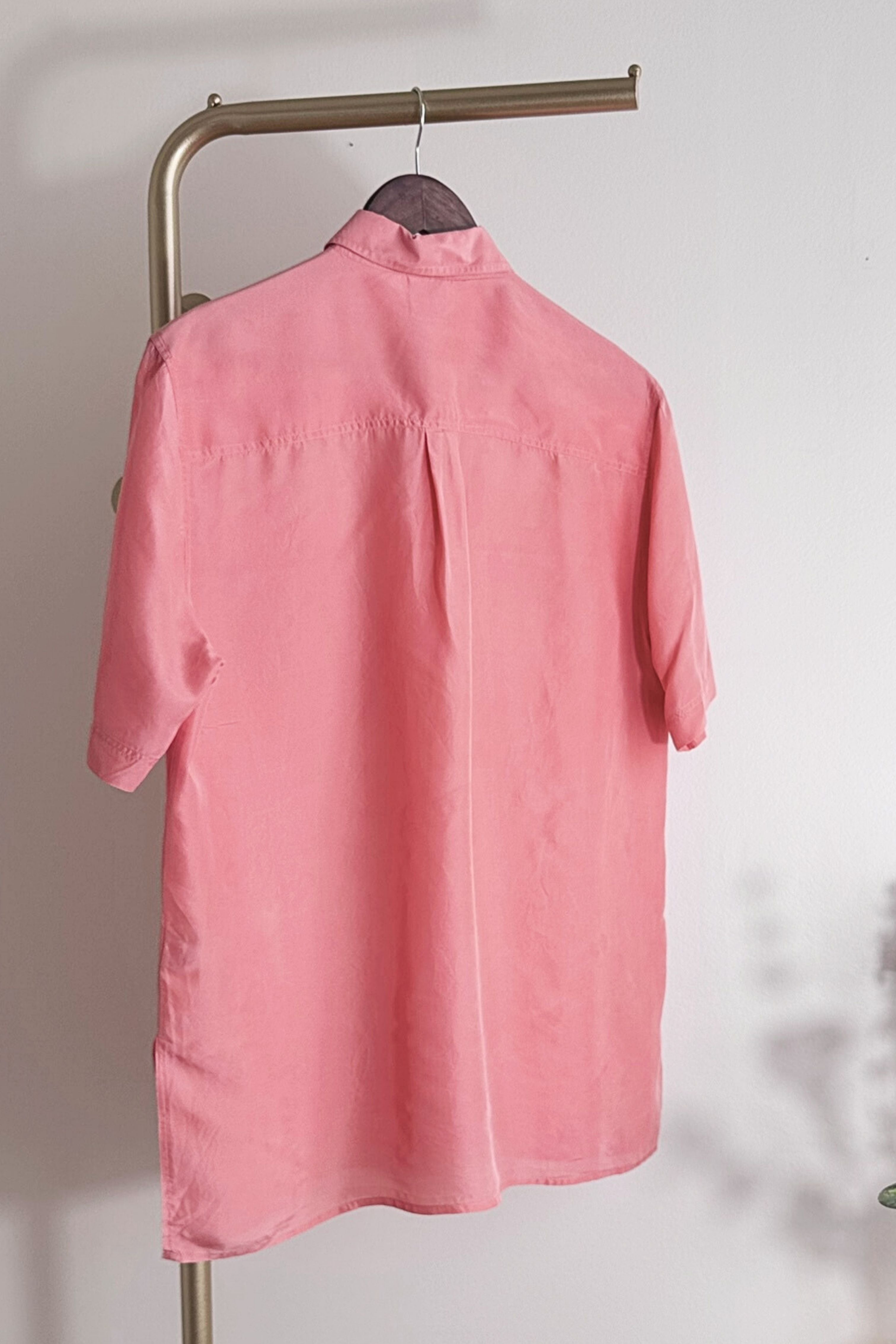 Chemisier en soie rose bonbon