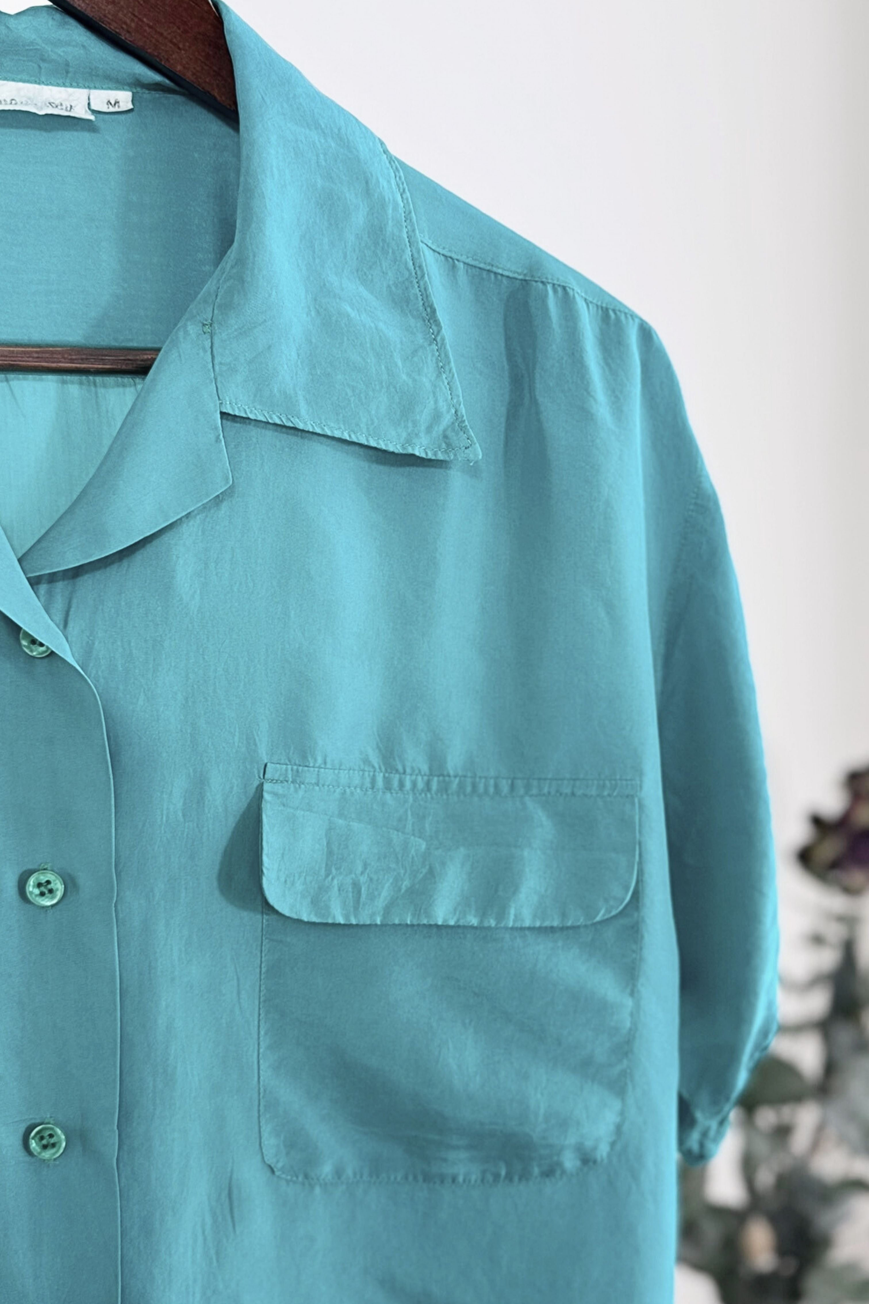 Chemisier en soie classique bleu turquoise