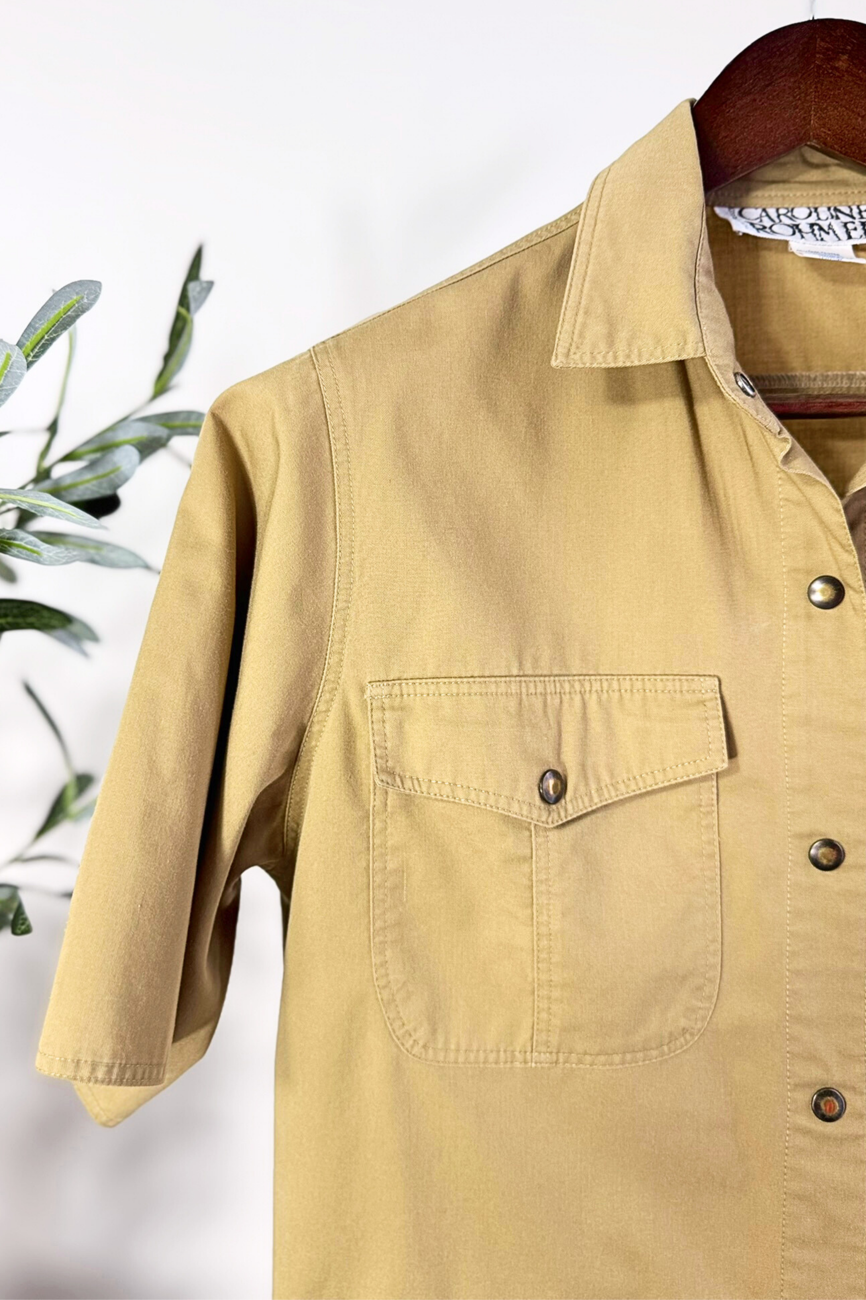 Chemise saharienne en coton kaki