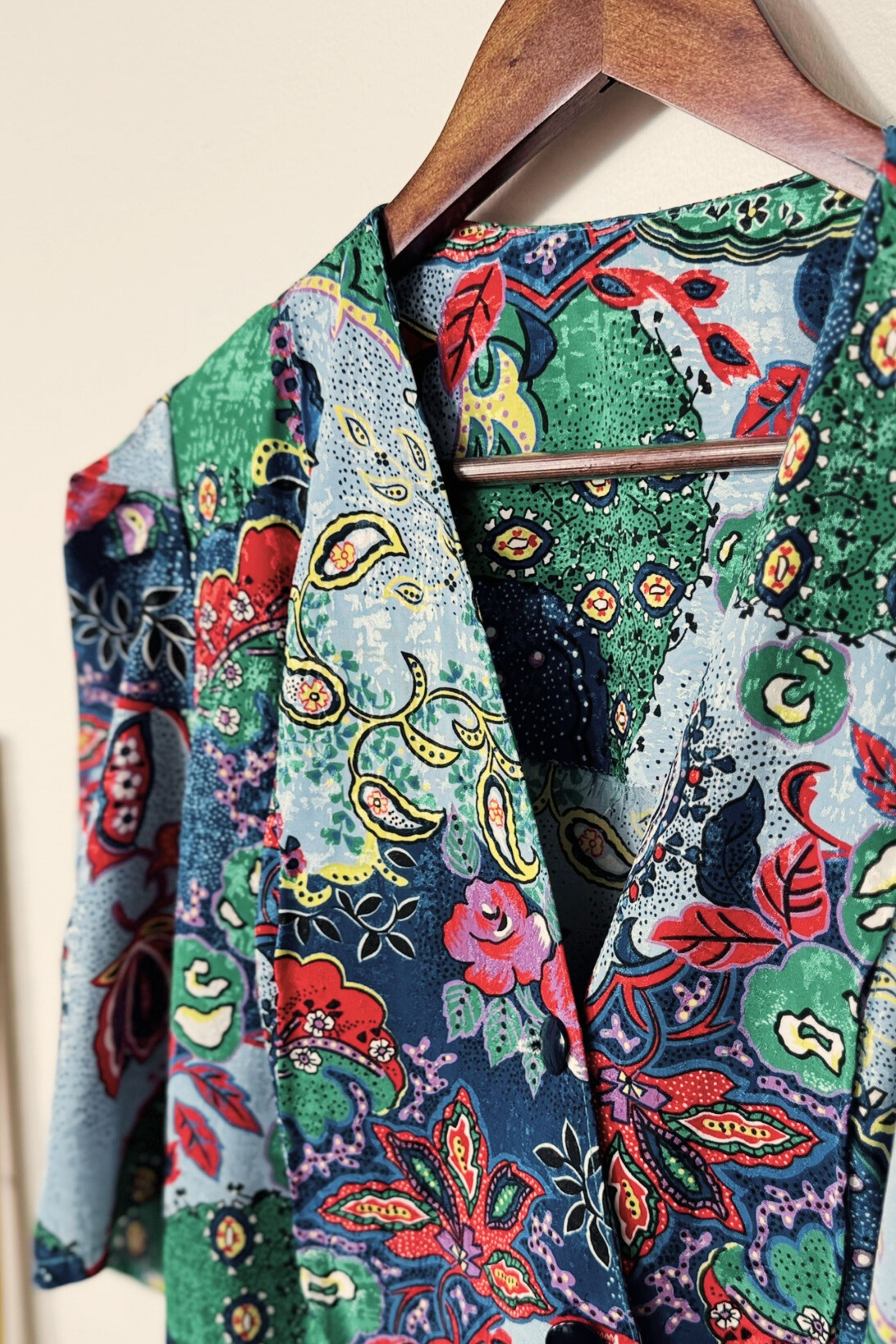 Green silk fitted shirt