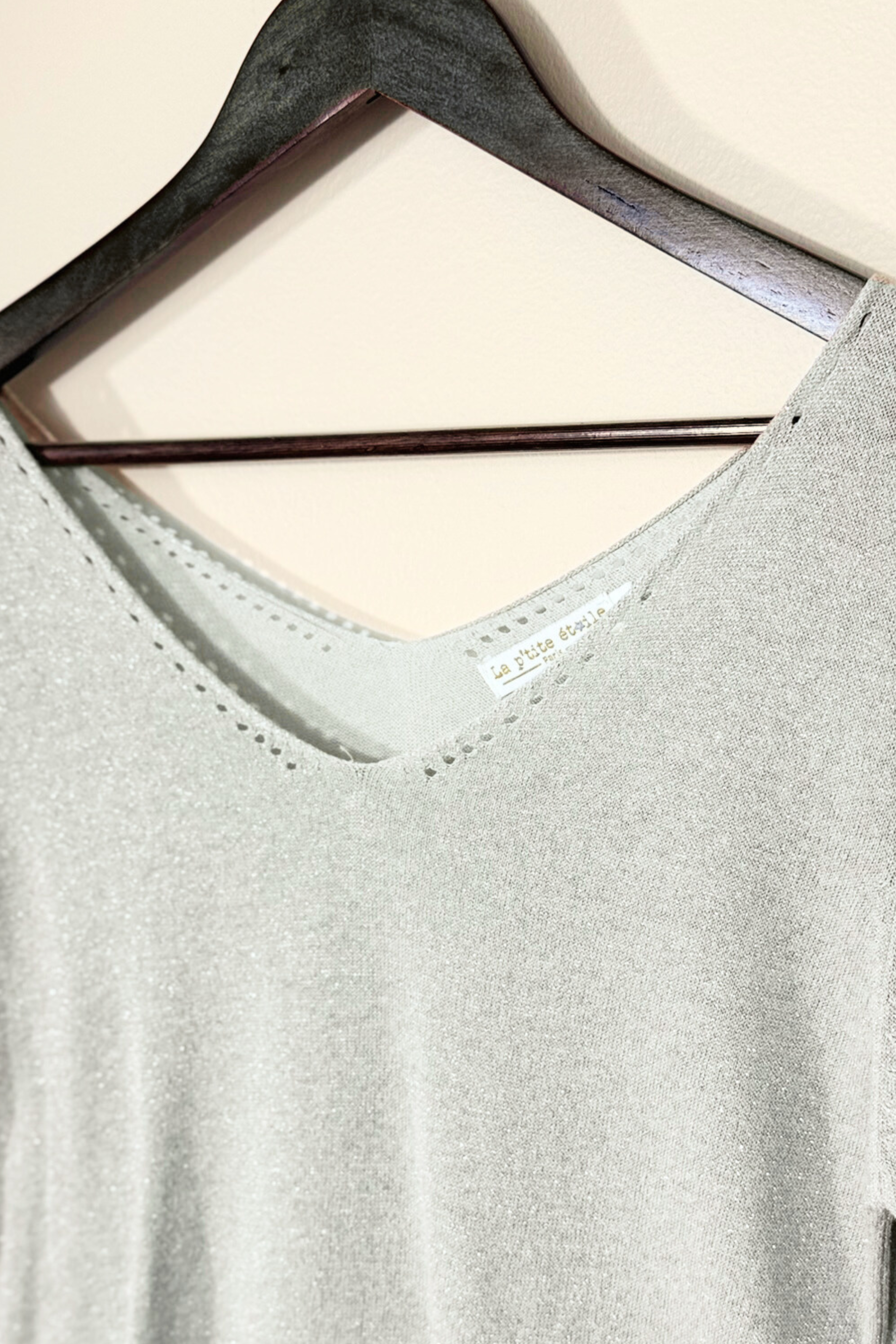 Pull fin en maille lurex beige