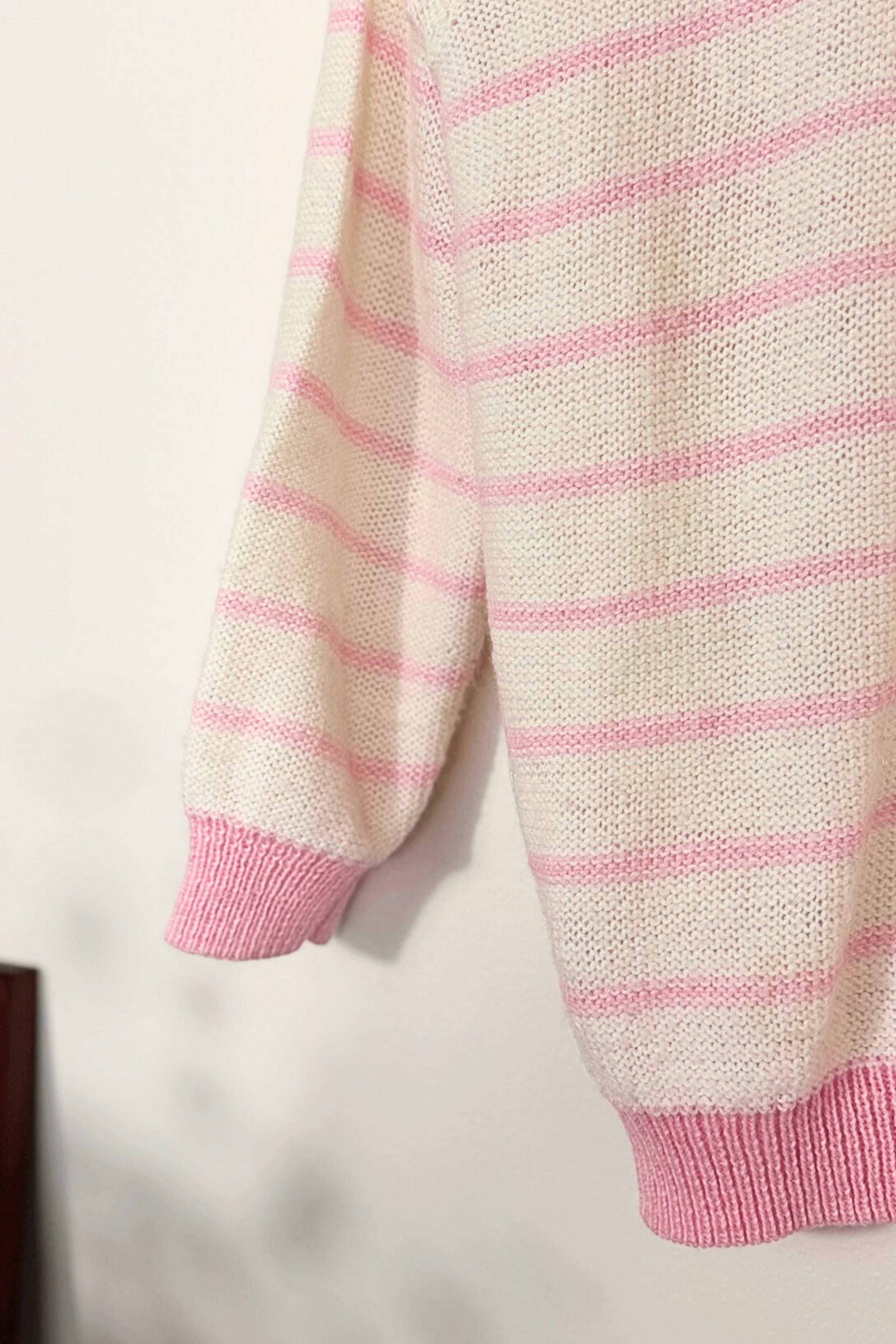 Pull écru à rayures roses