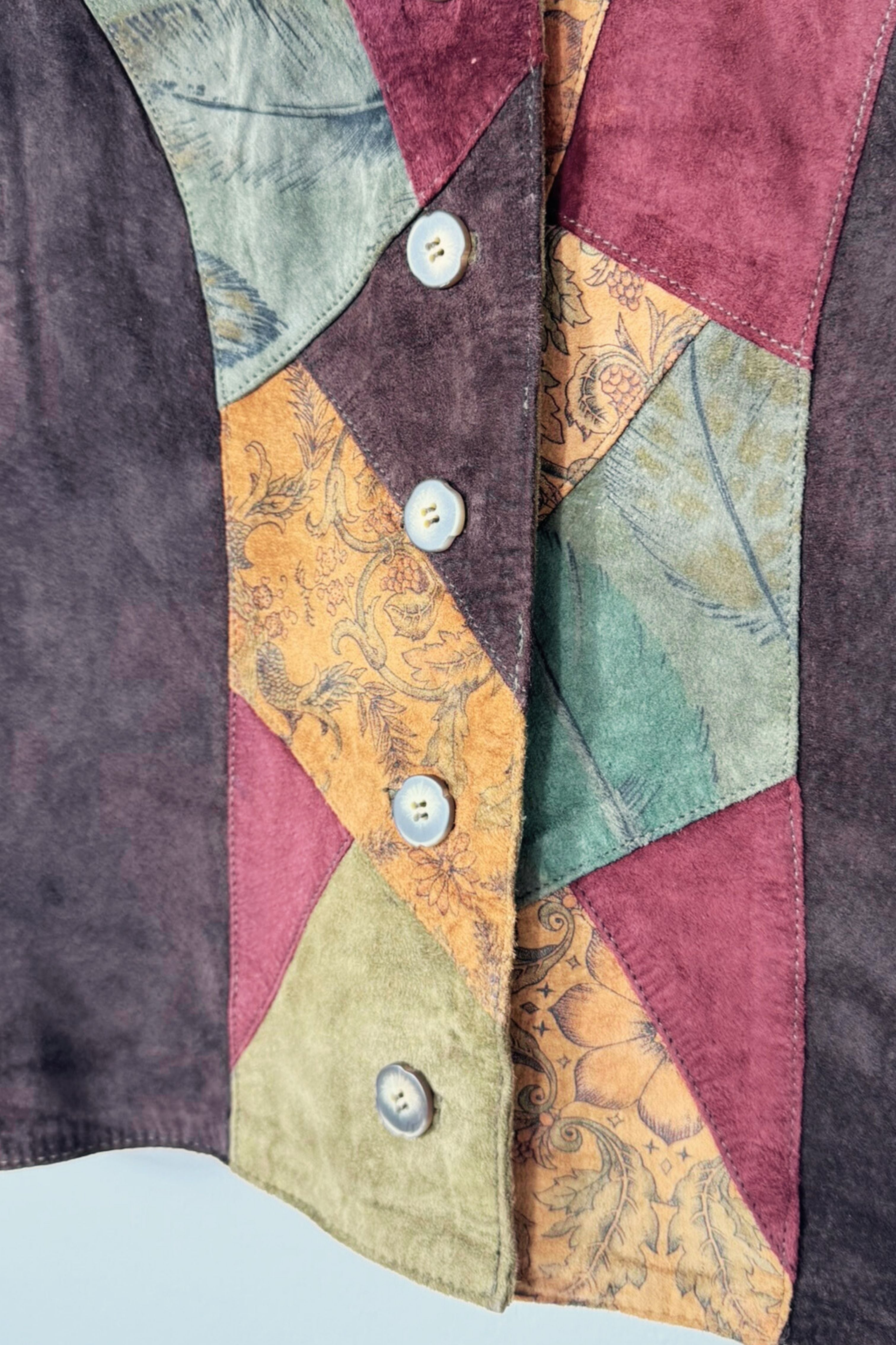 Veston sans manche boutonné patchwork en daim marron & kaki