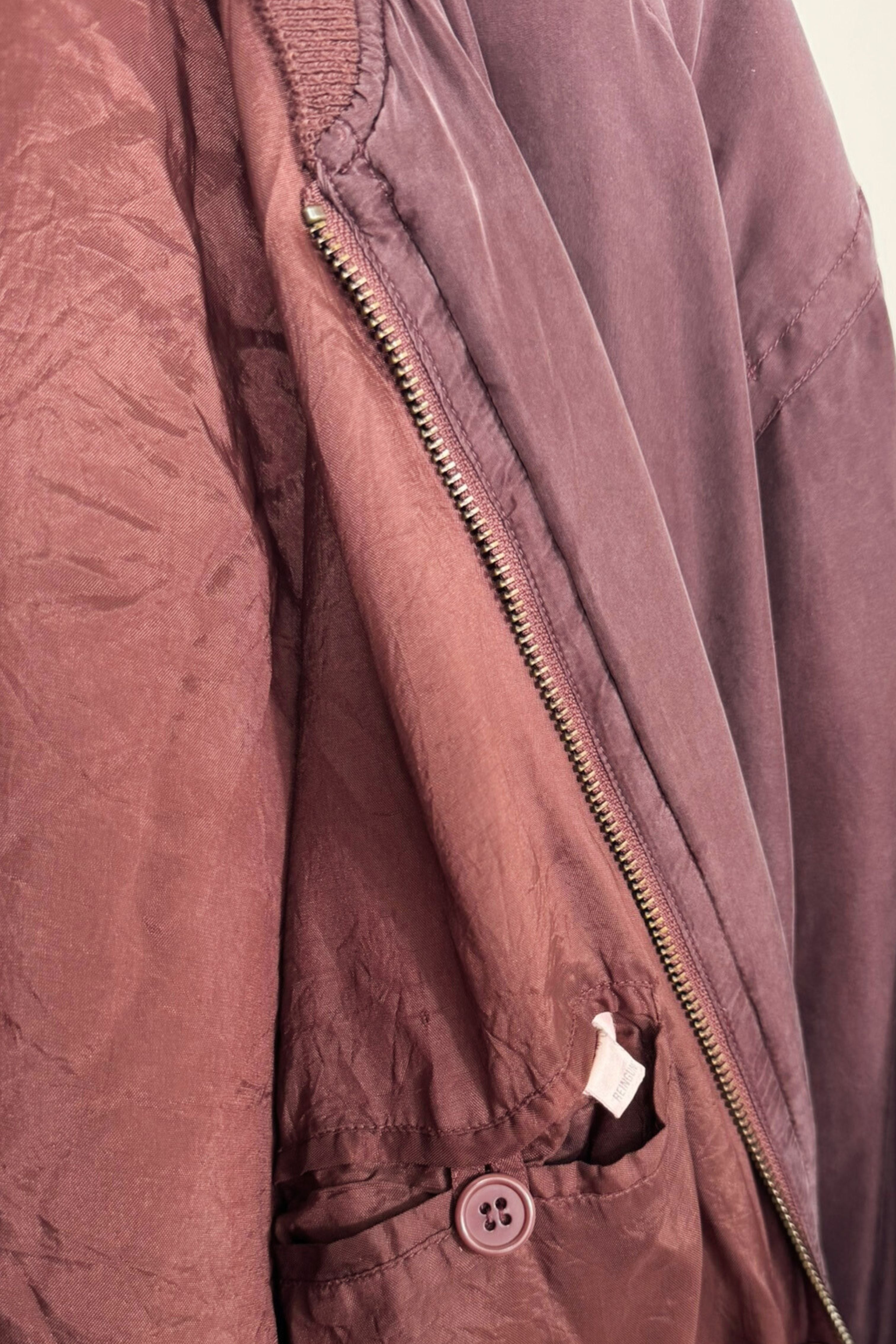 Veste bomber en soie chaud bordeaux