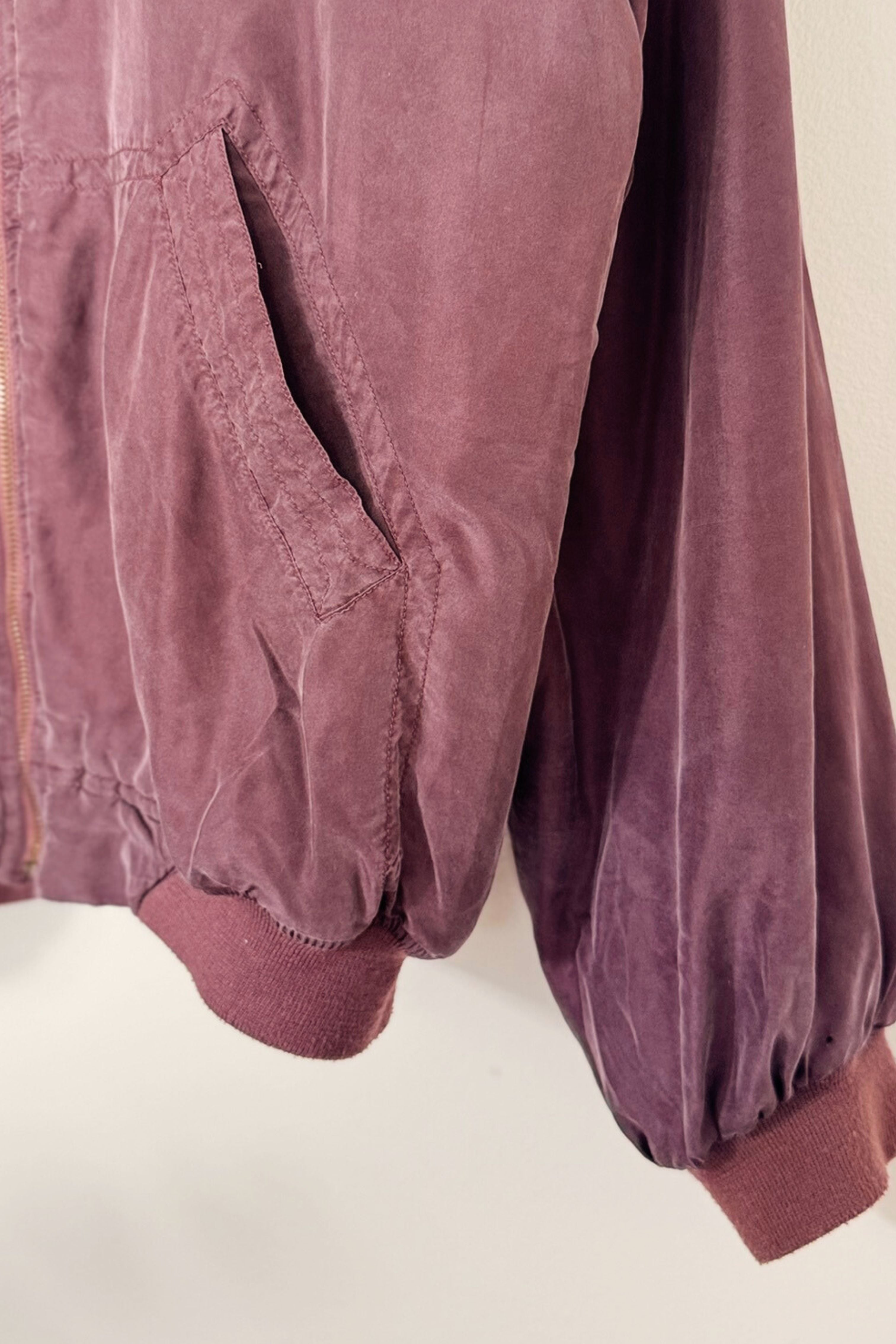 Veste bomber en soie chaud bordeaux