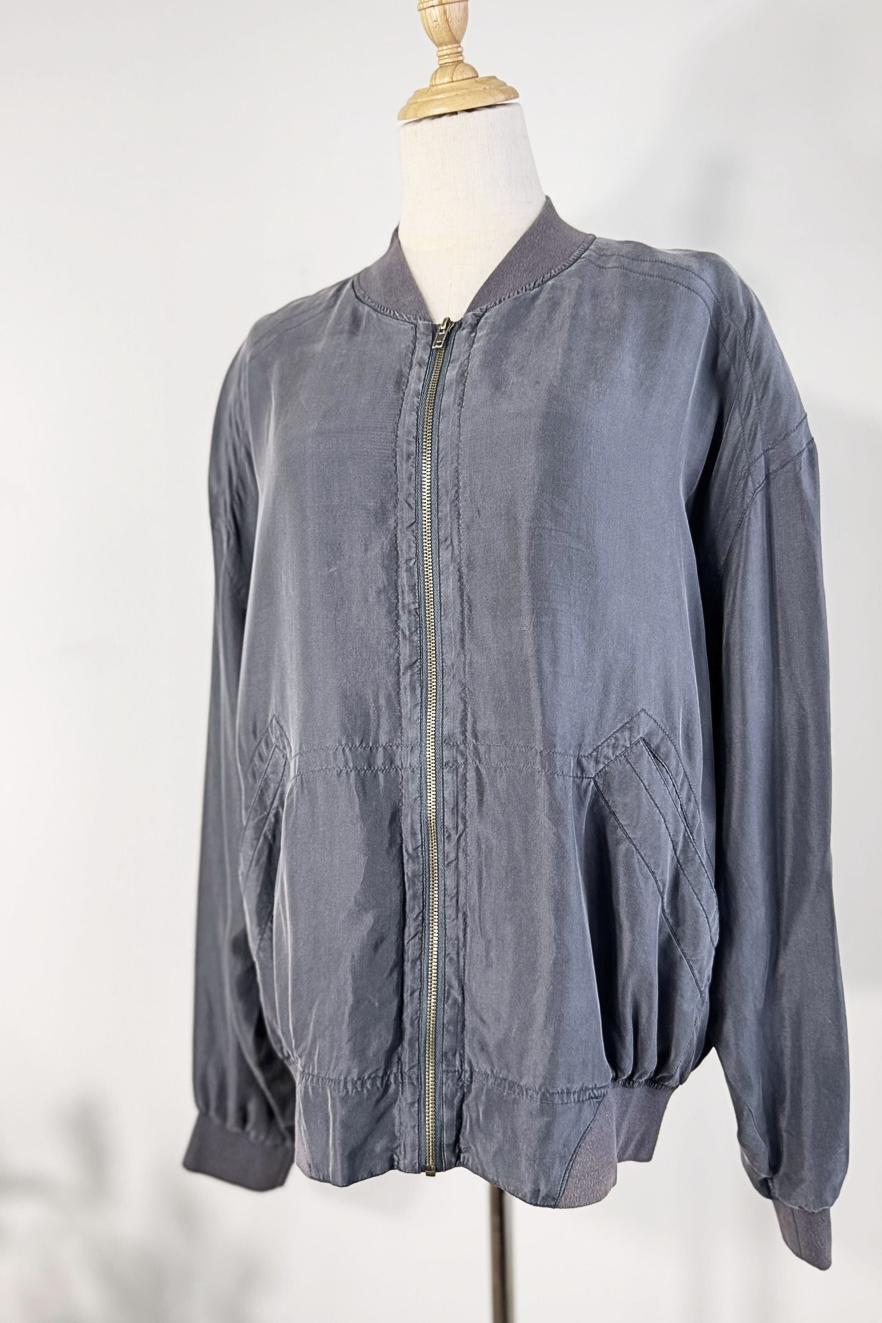 Veste bomber en soie gris fonce
