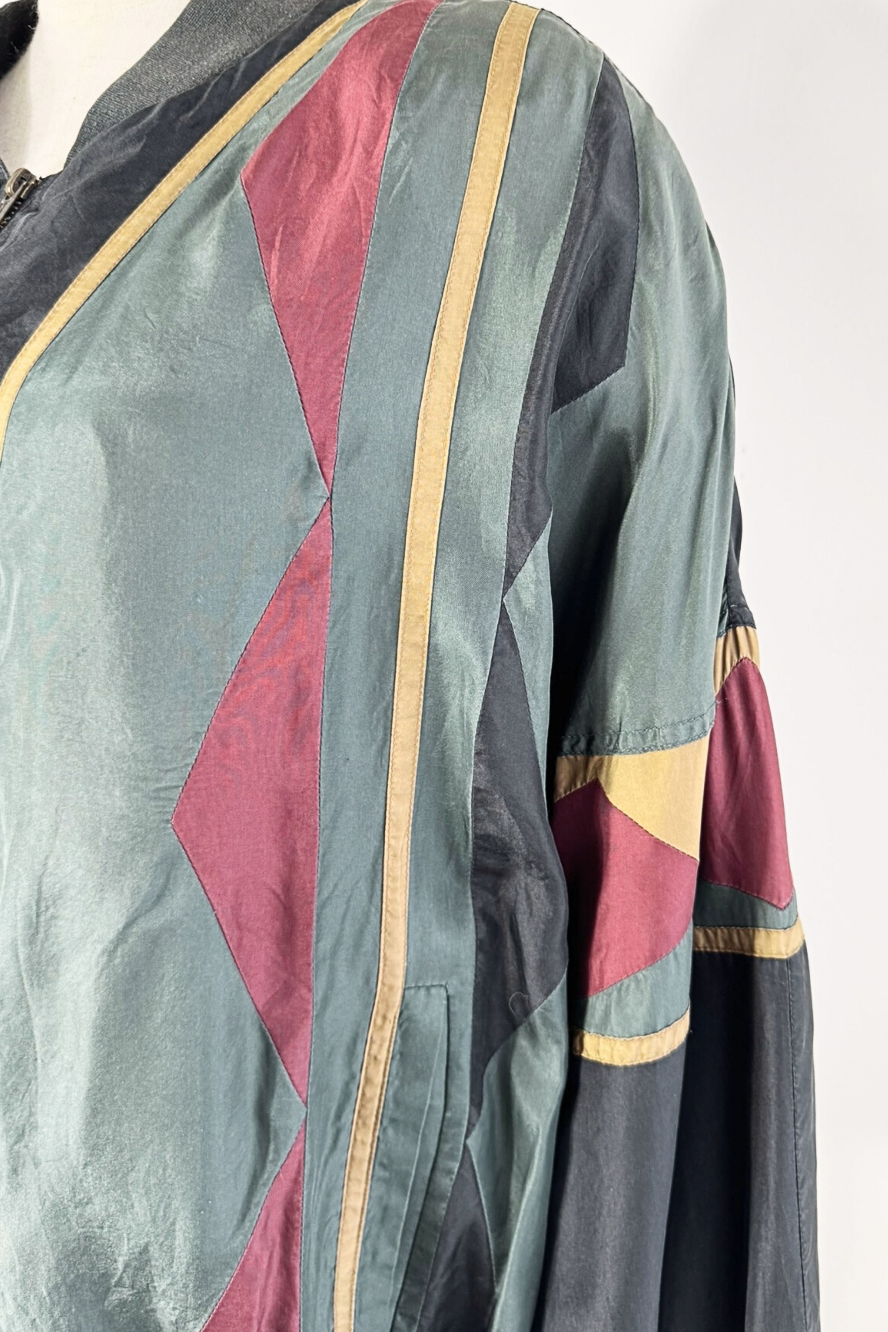 Veste bomber en soie kaki et noire