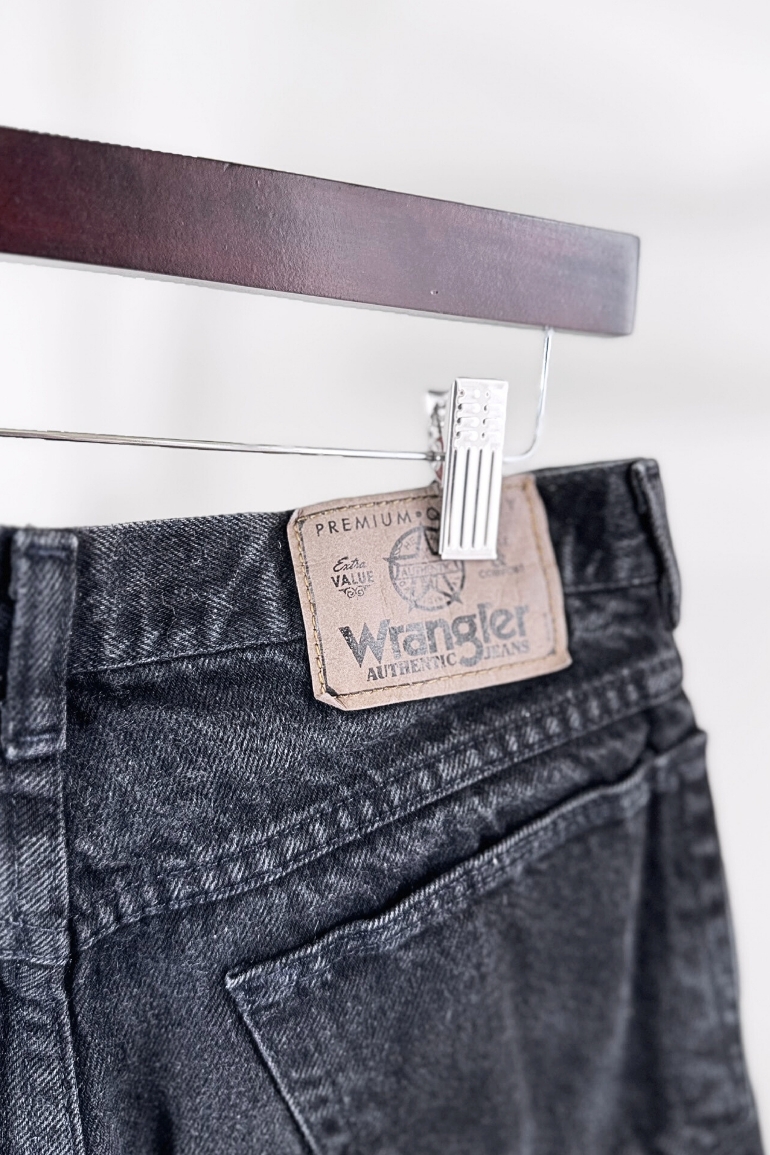 Bermuda en jeans denim noir