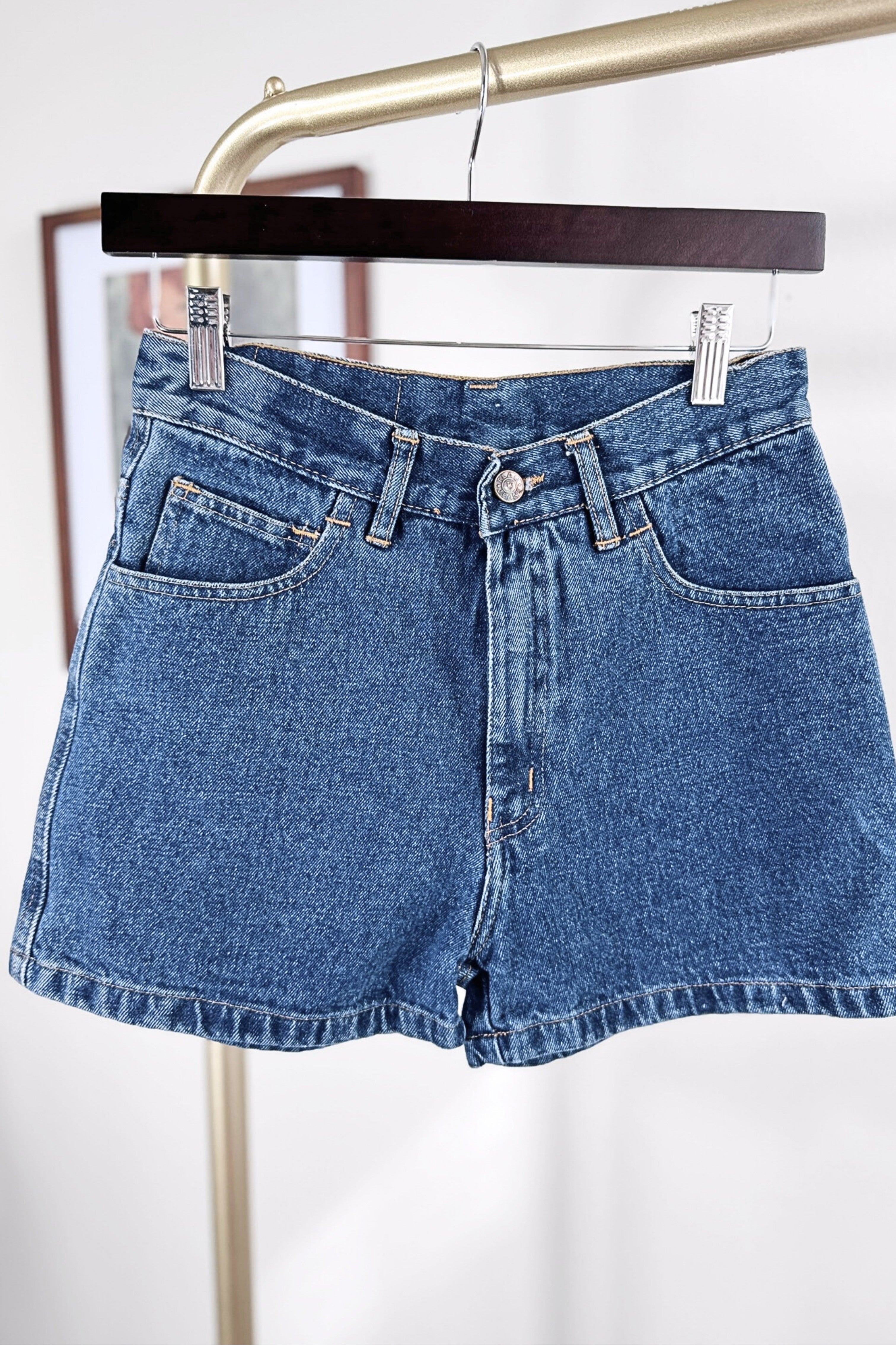 Short en jeans court denim brut