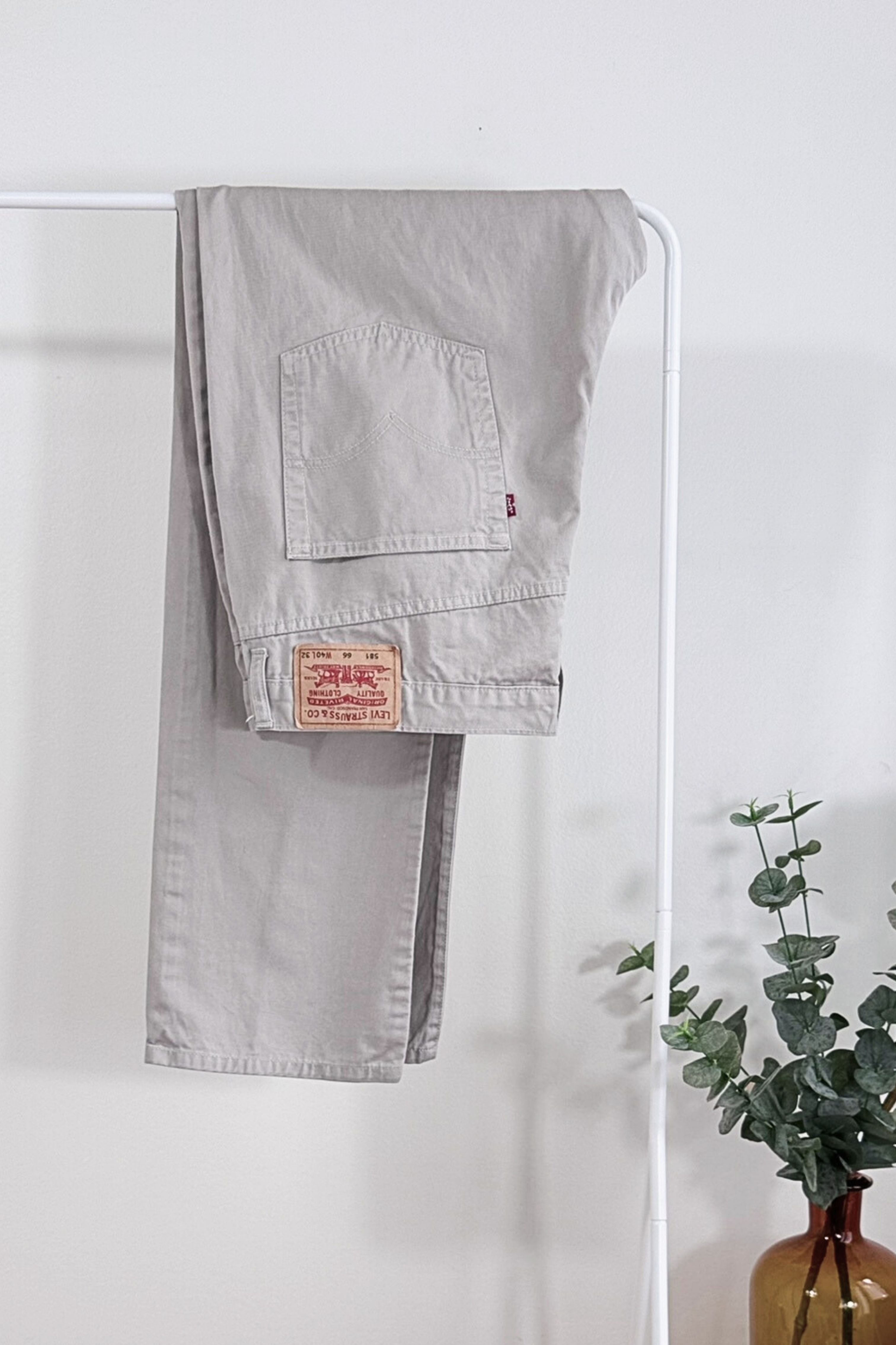 Jeans Levi's 581 W40 L32 écru
