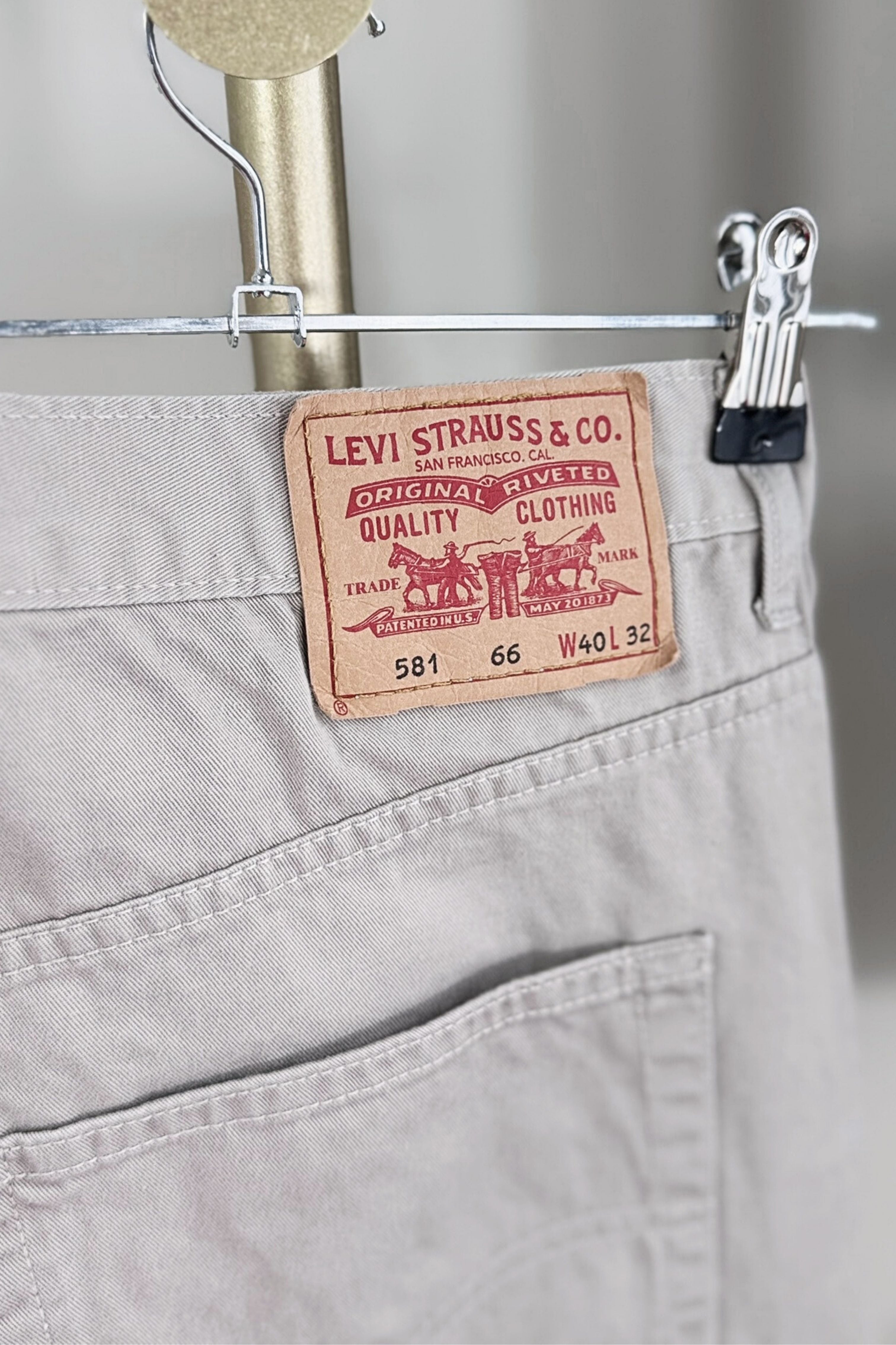 Jeans Levi's 581 W40 L32 écru