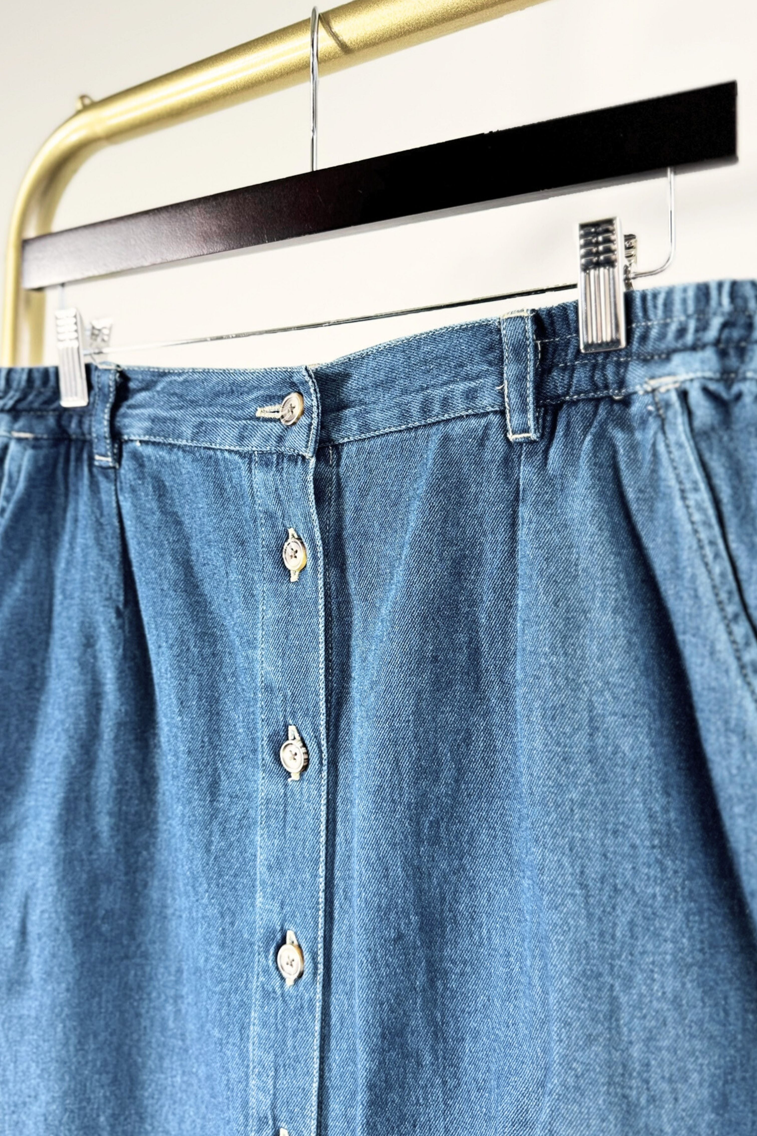 Jupe longue boutonnée en jeans brut