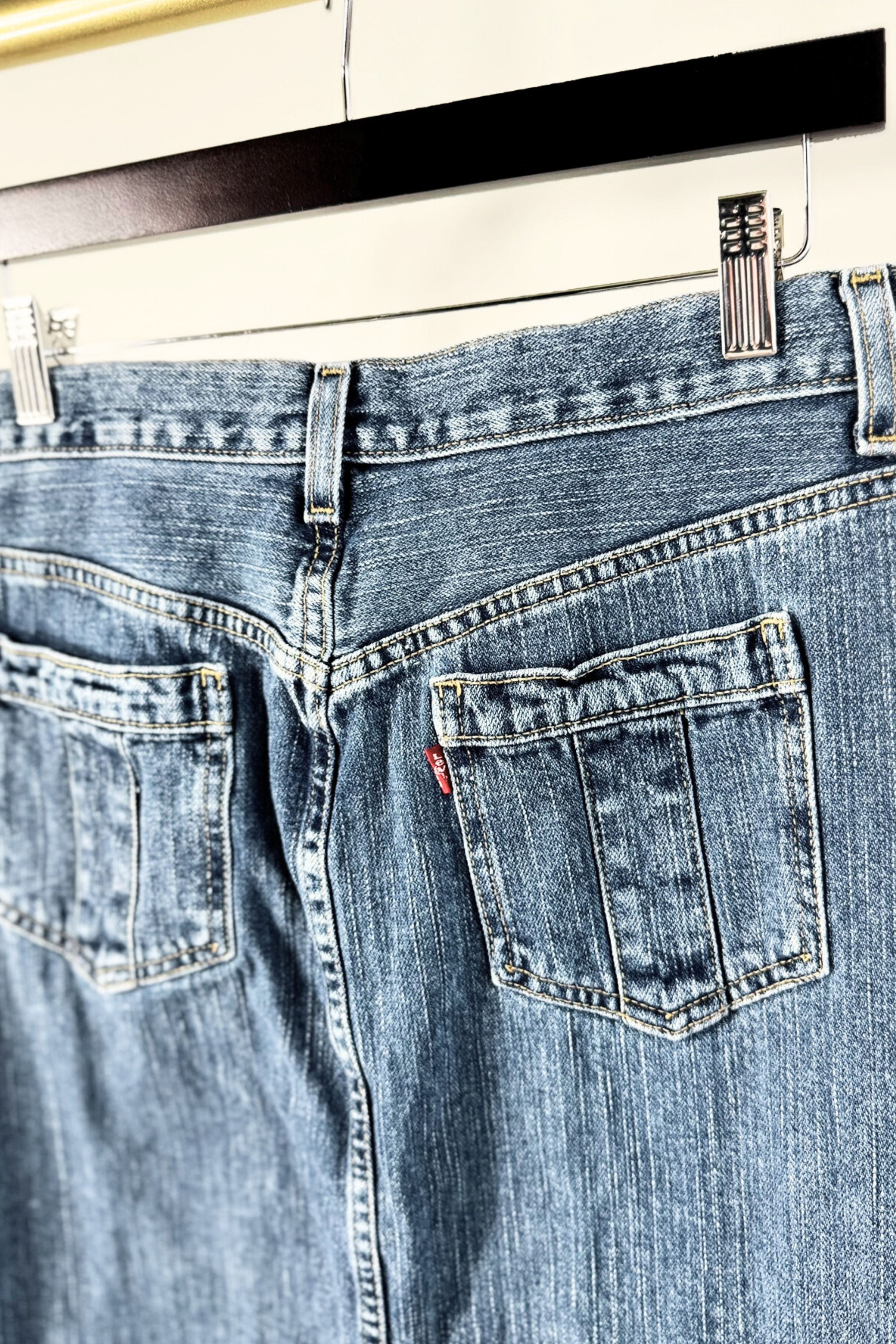 Jupe midi droite Levi's en jeans moyen