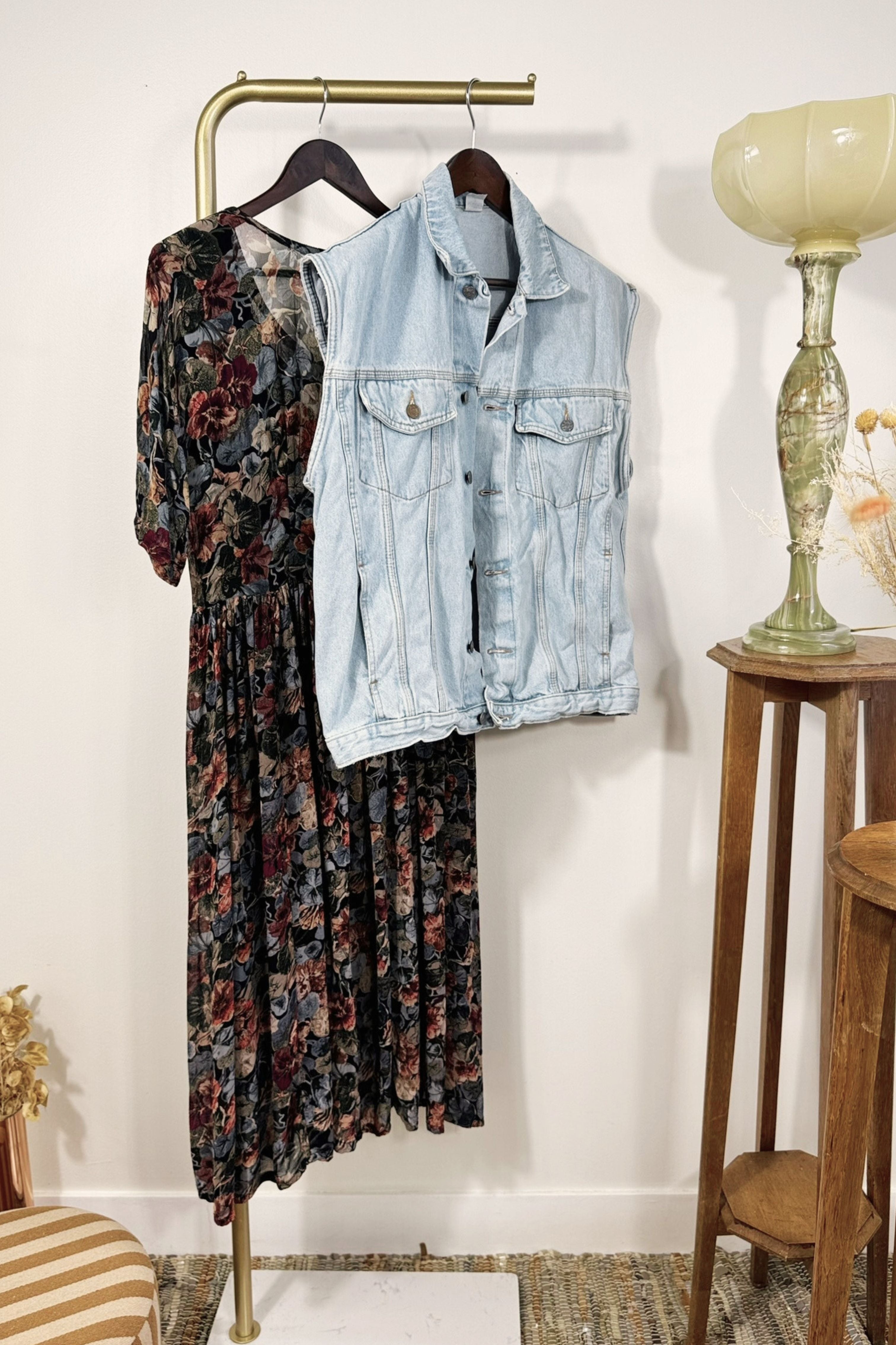 Robe longue à fleurs noire