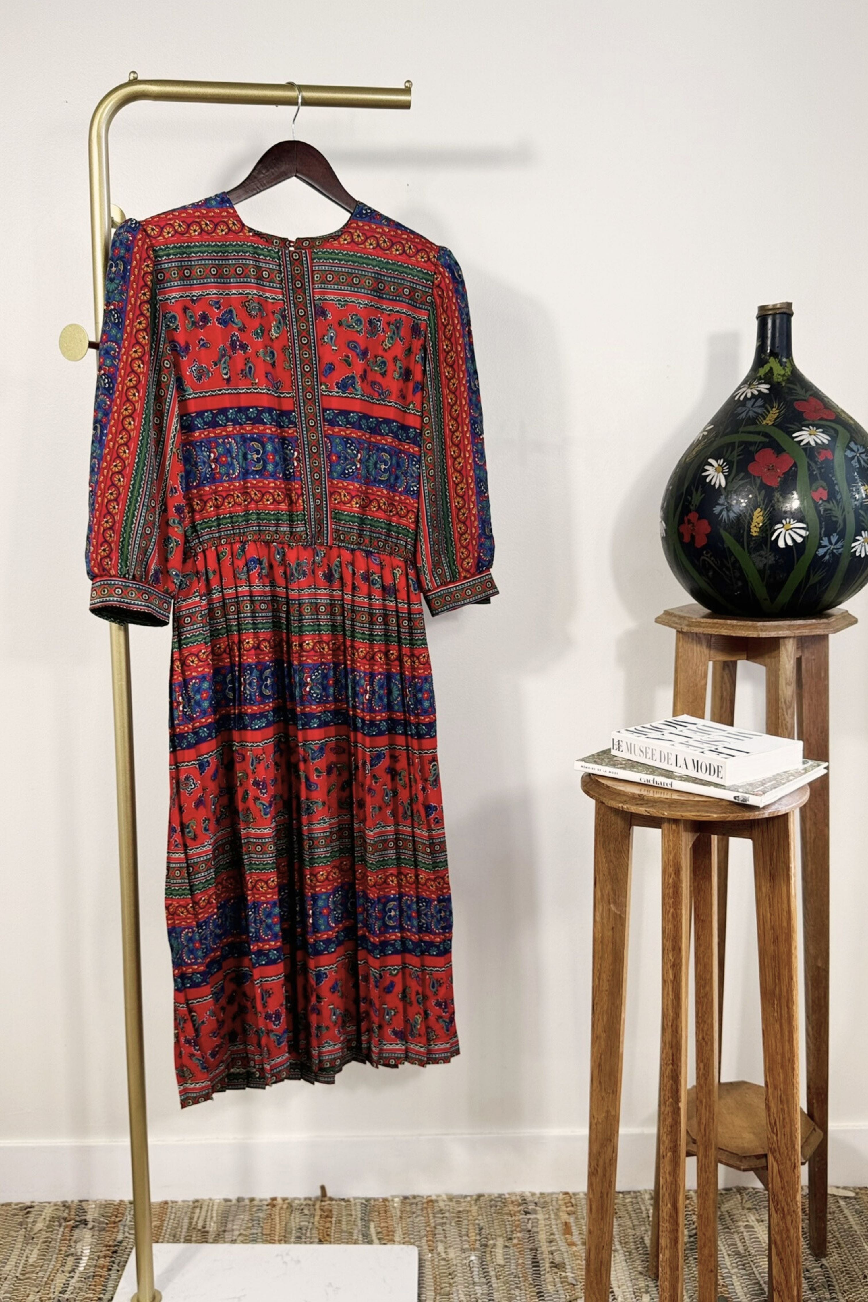 Robe longue à motifs cachemire rouge