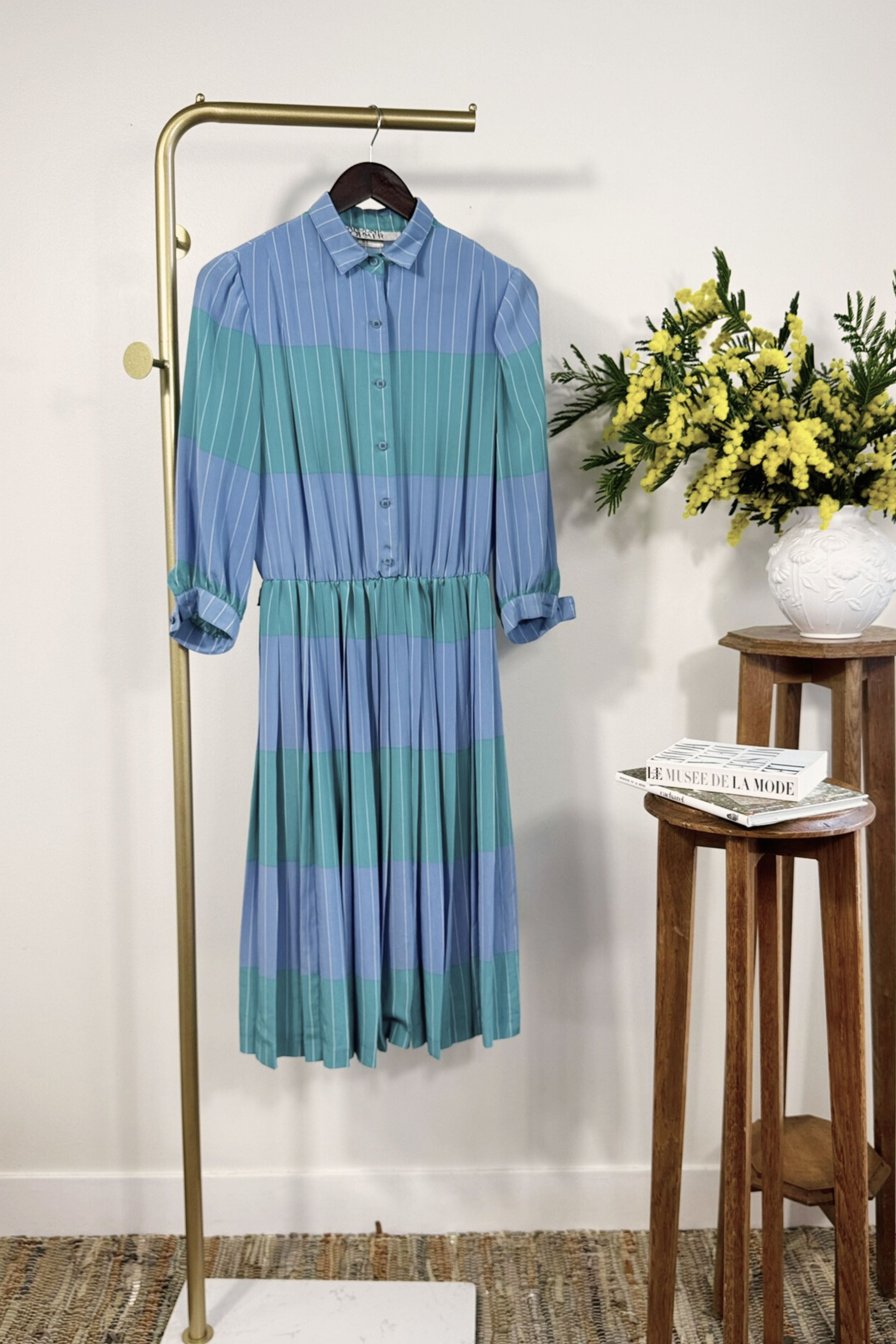 Robe midi plissée à rayures mauve