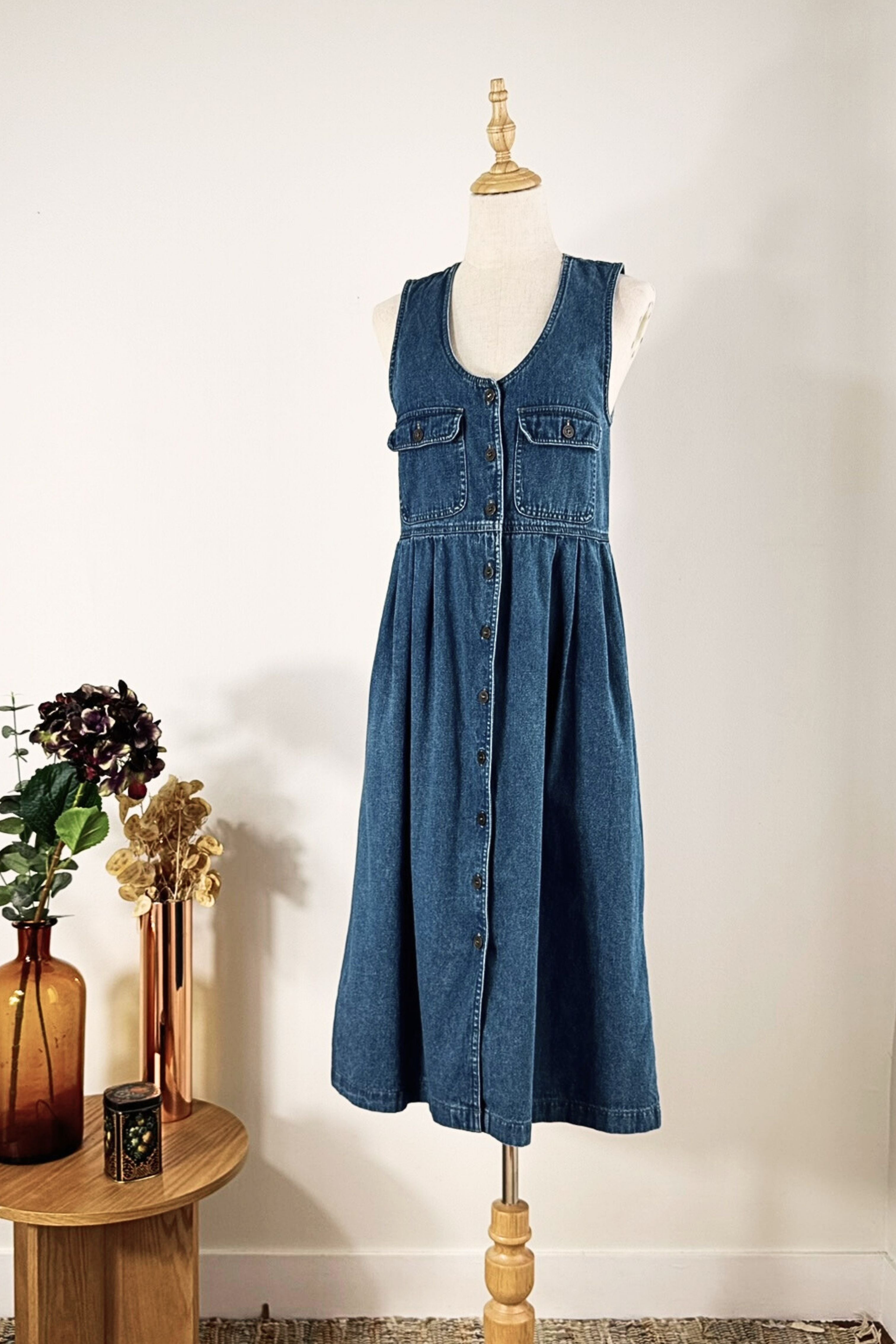 Short blue skater dress