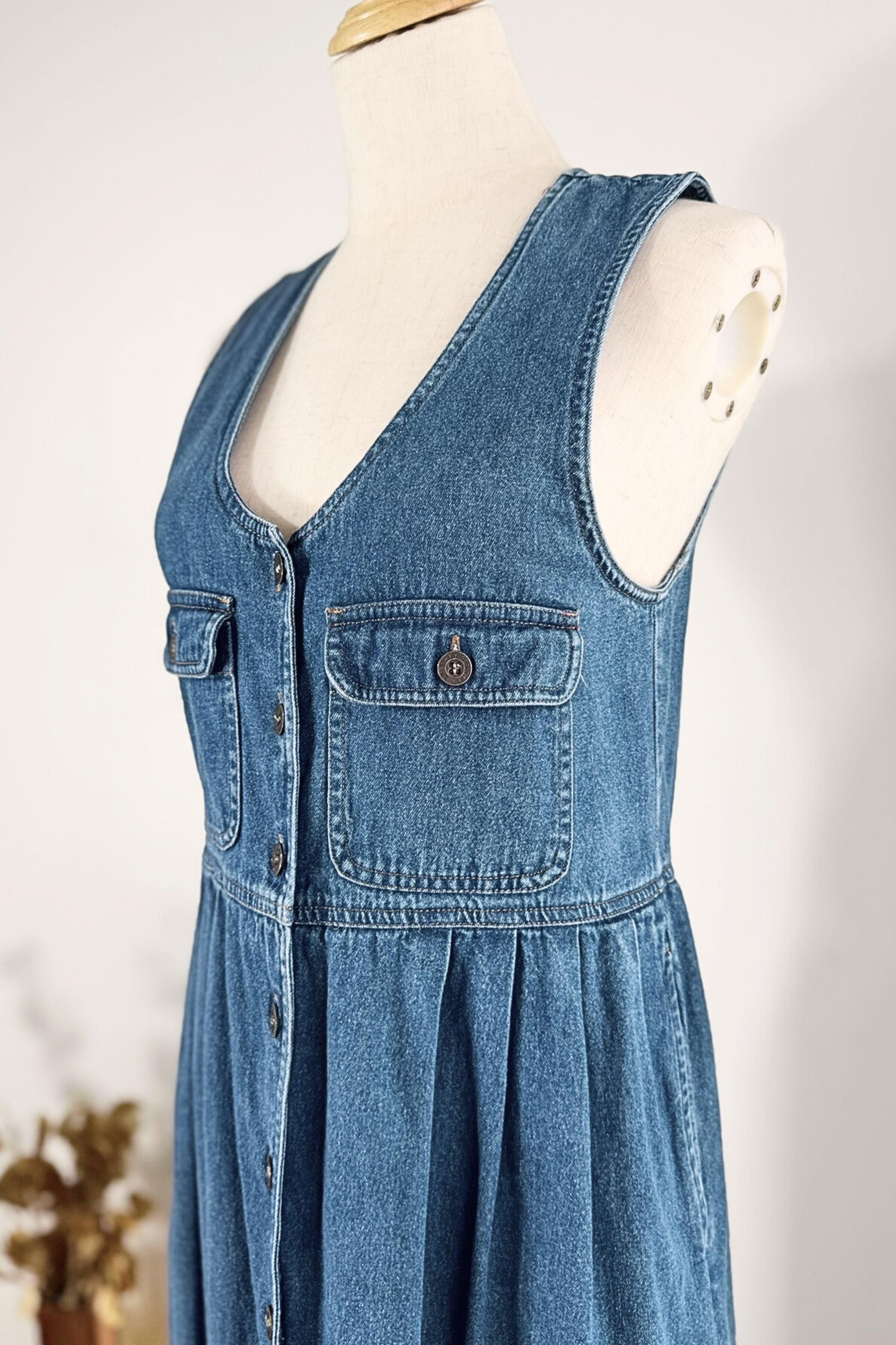 Short blue skater dress