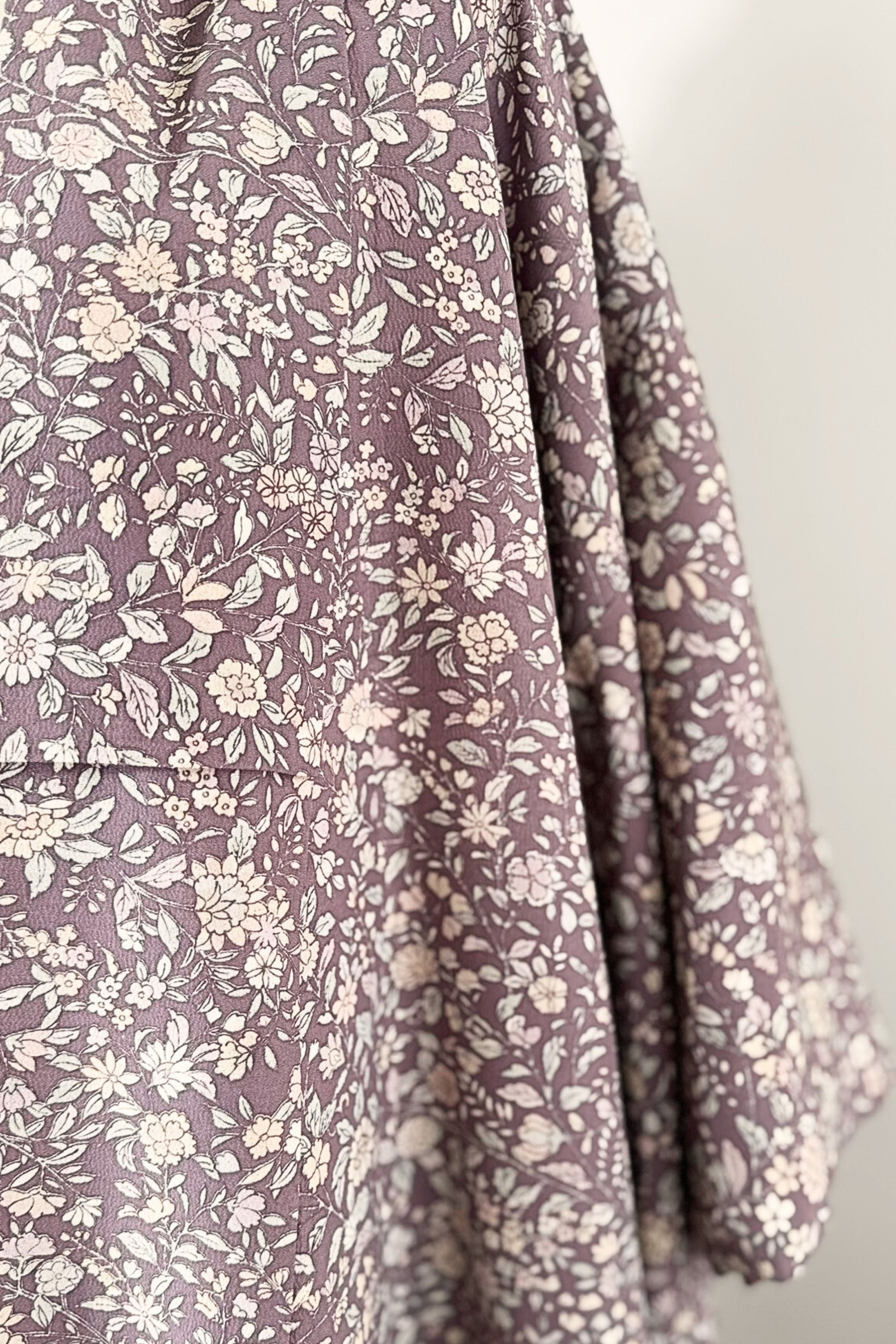Kimono long en soie à fleurs mauve
