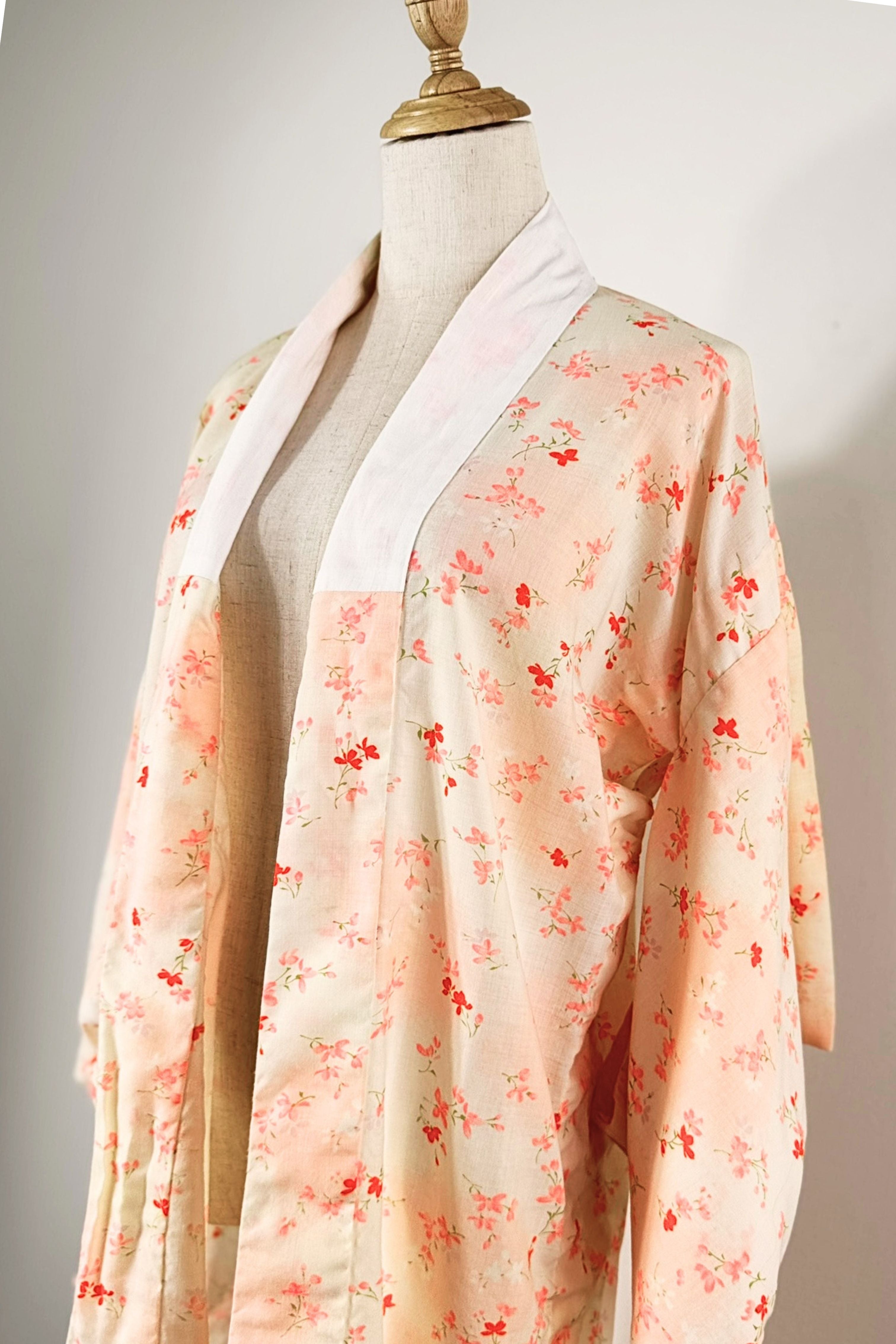 Kimono mi-long en coton rose poudré