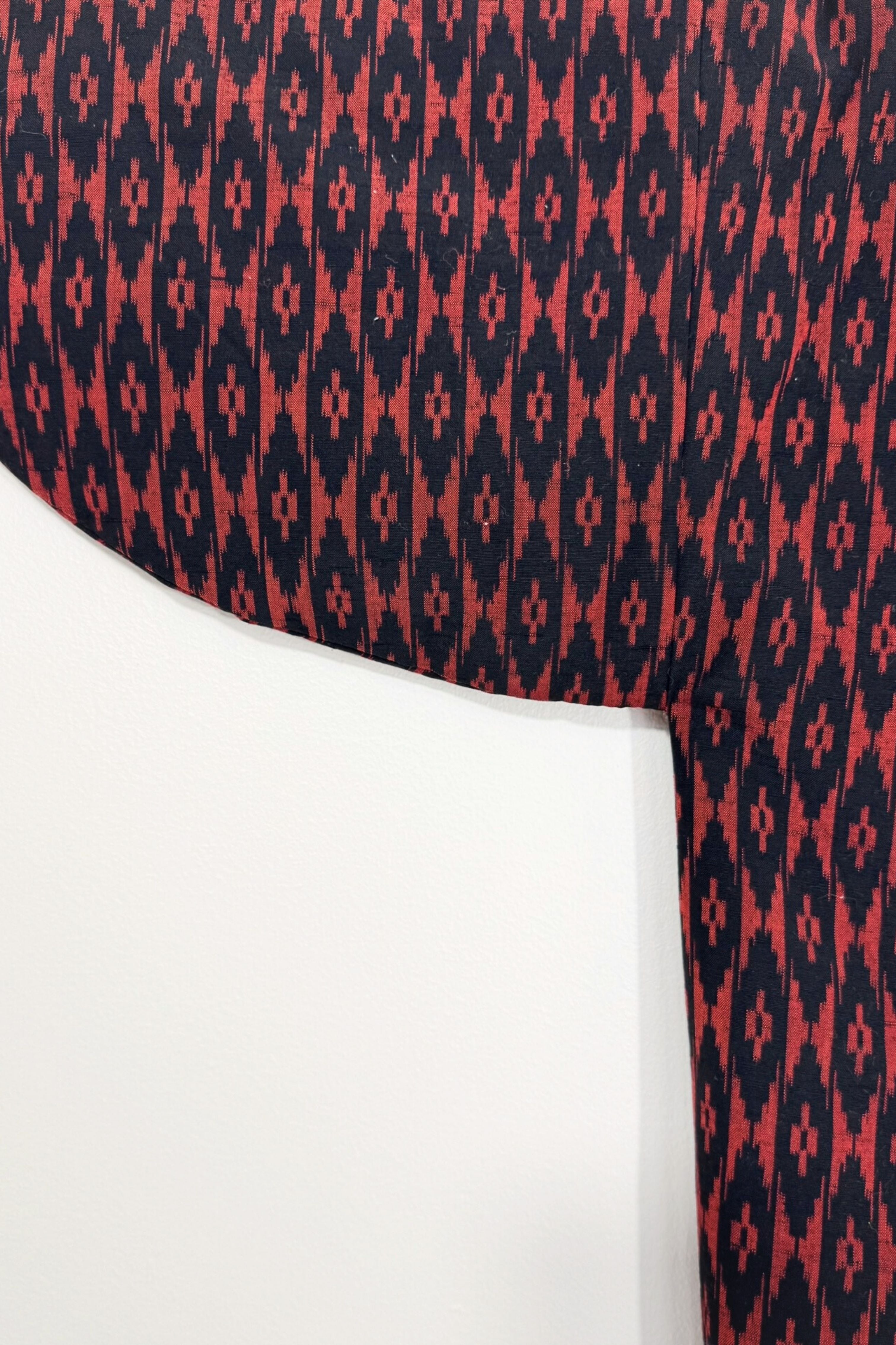 Veste Kimono molletonnée en coton noire et rouge
