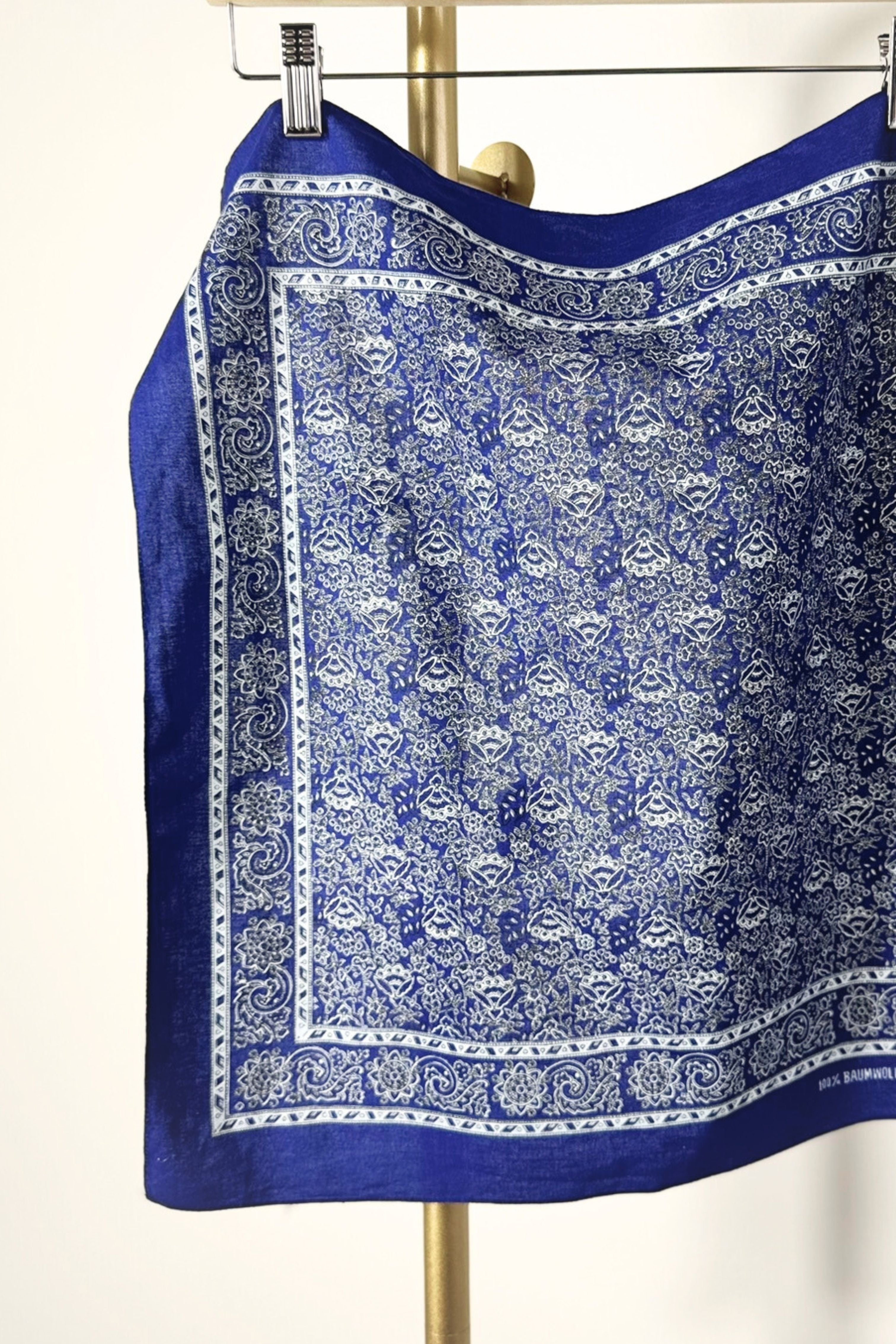 Bandana coton marine et blanc