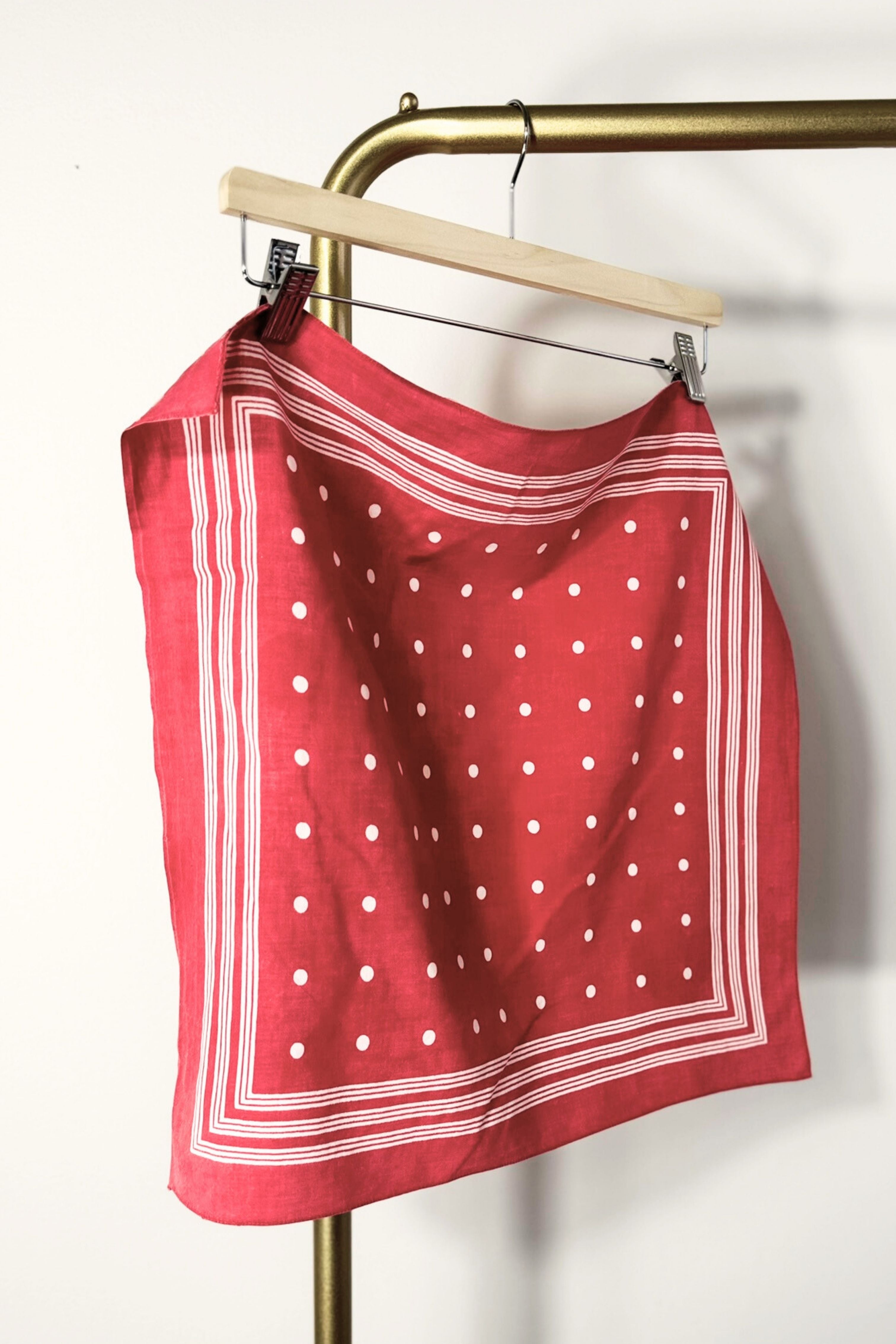 Bandana coton rose à pois blancs