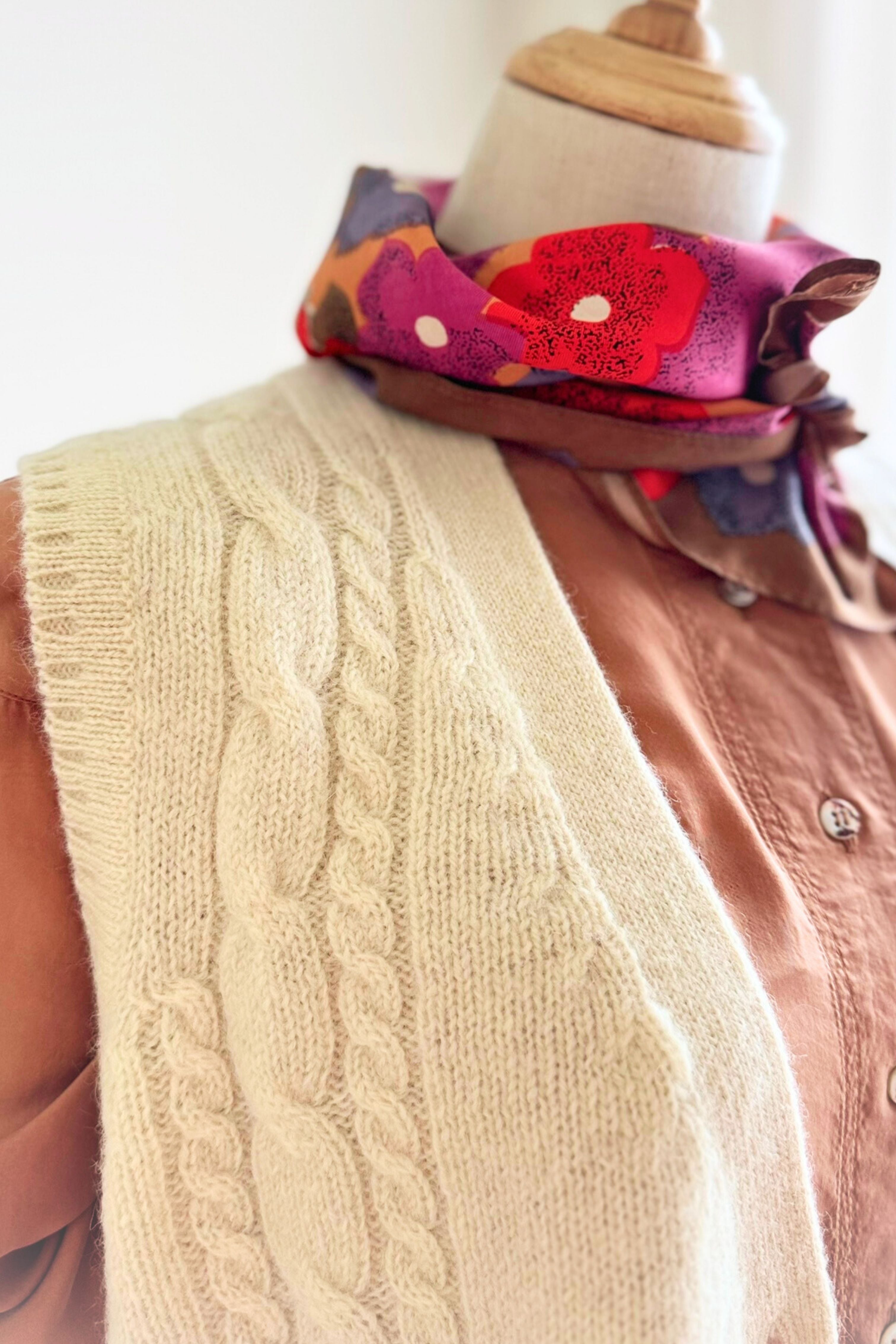 Foulard en soie imprimé floral orange