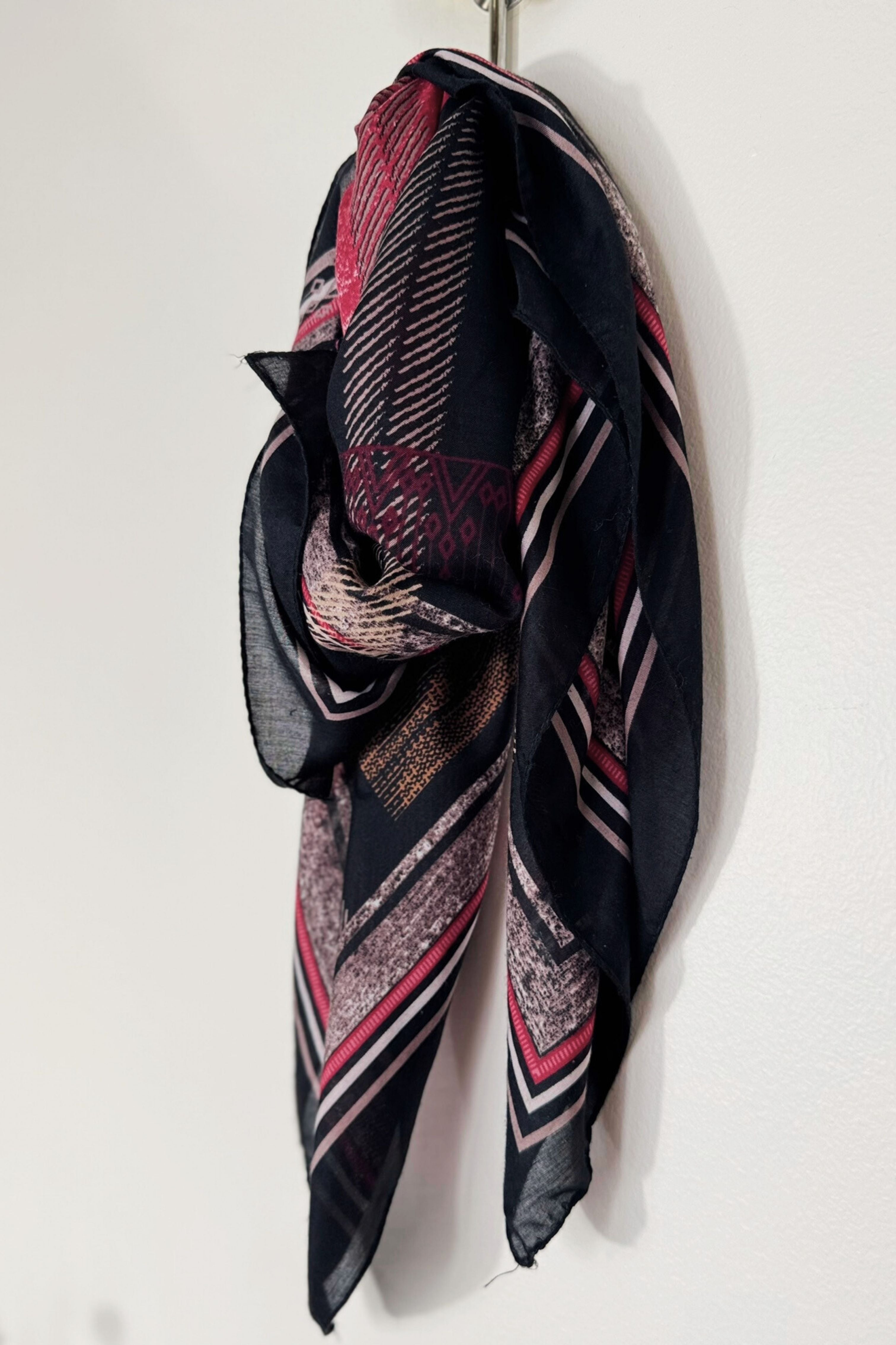 Foulard en mélange coton motif abstrait