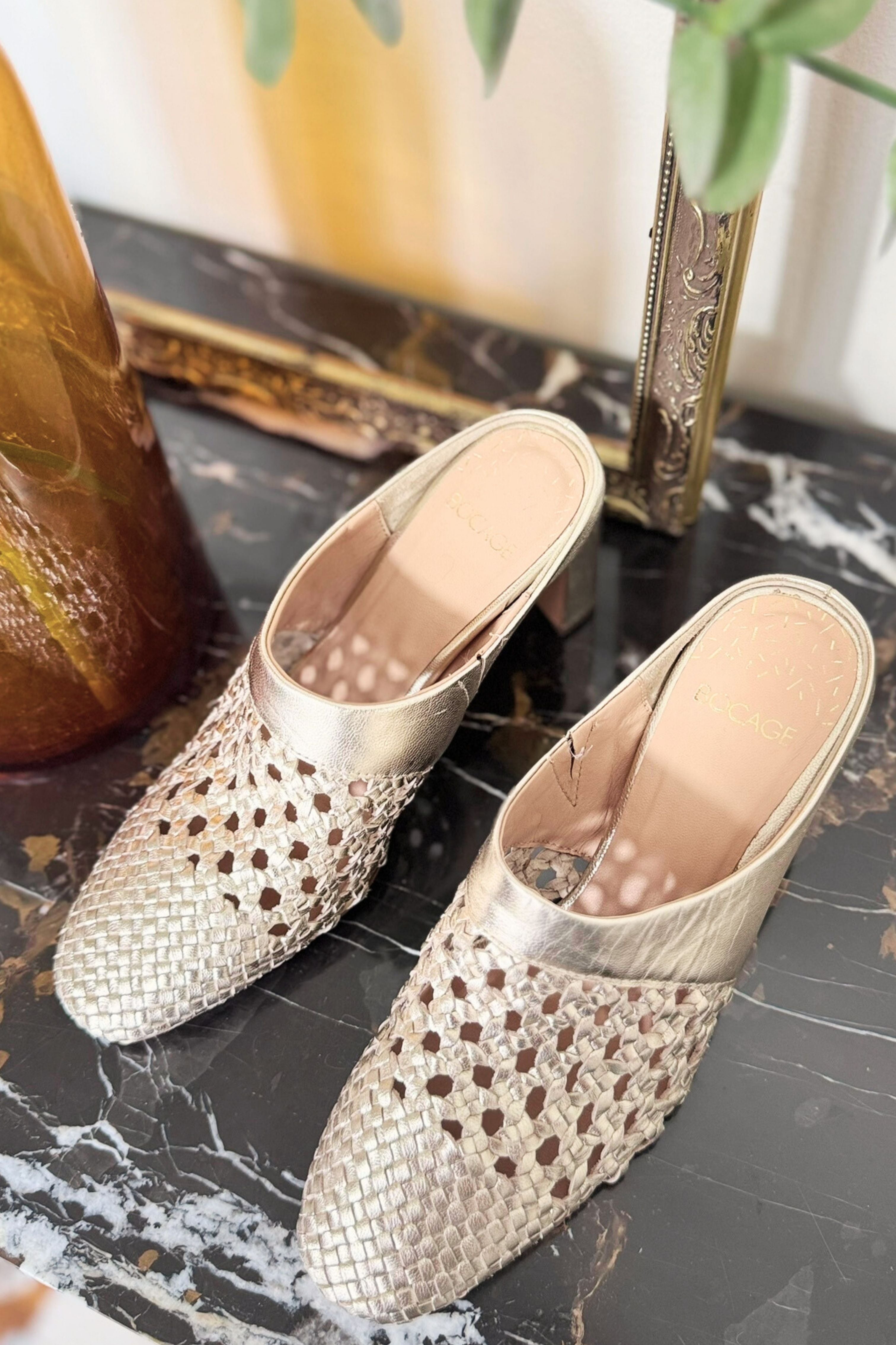 Gold braided leather pumps - Size 38