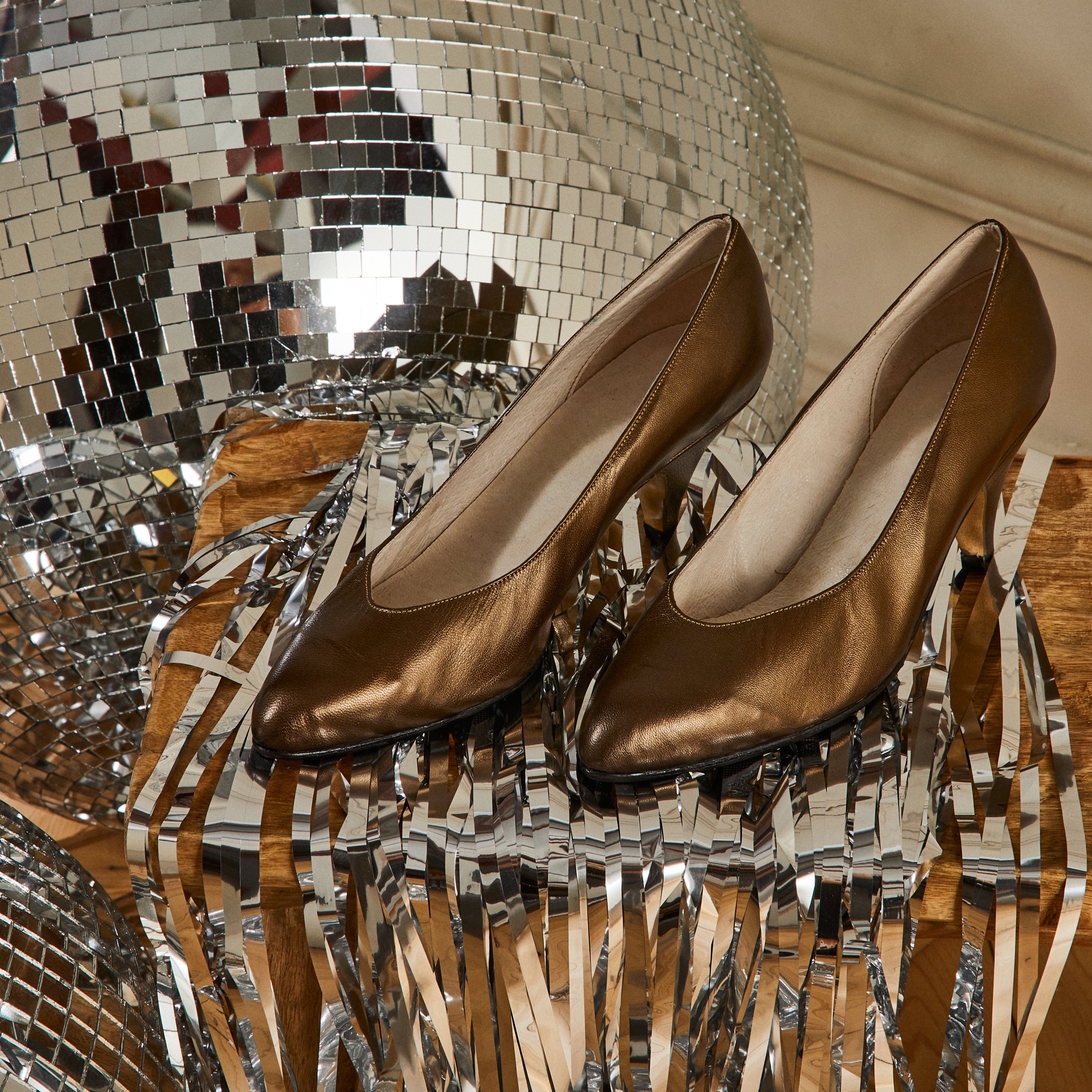 Bronze leather pumps - Size 36