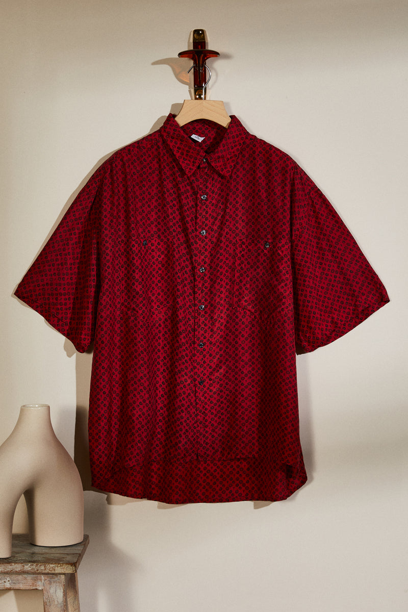 Chemise en soie imprimée rouge