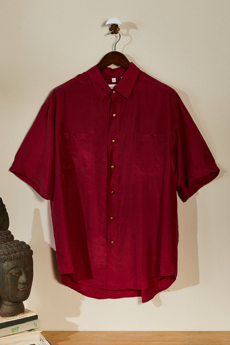 Chemise droite en soie rouge