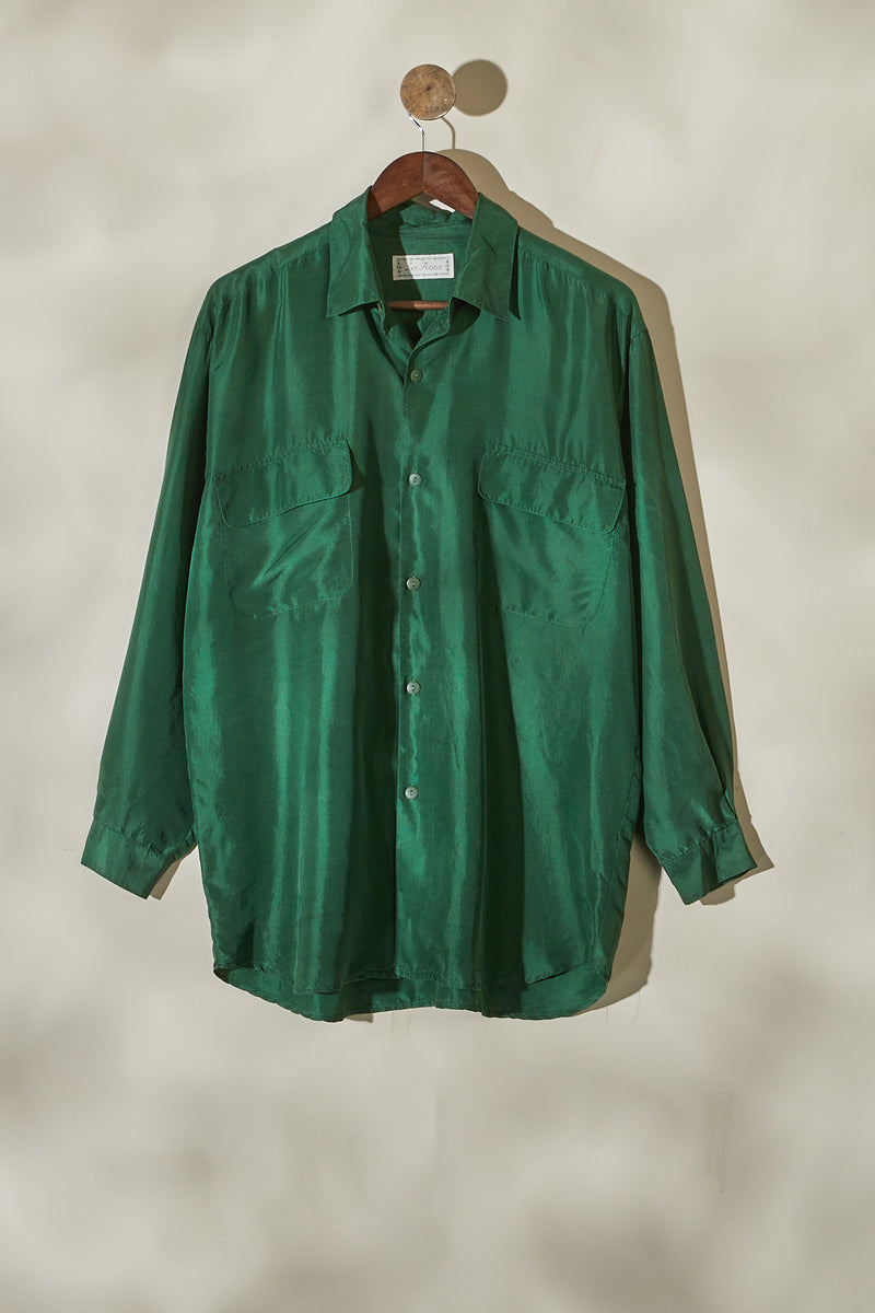 Chemise en soie fluide verte