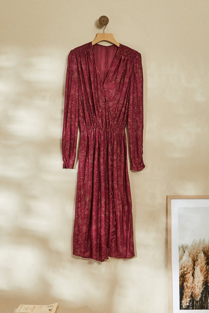 Robe longue à pois bordeaux