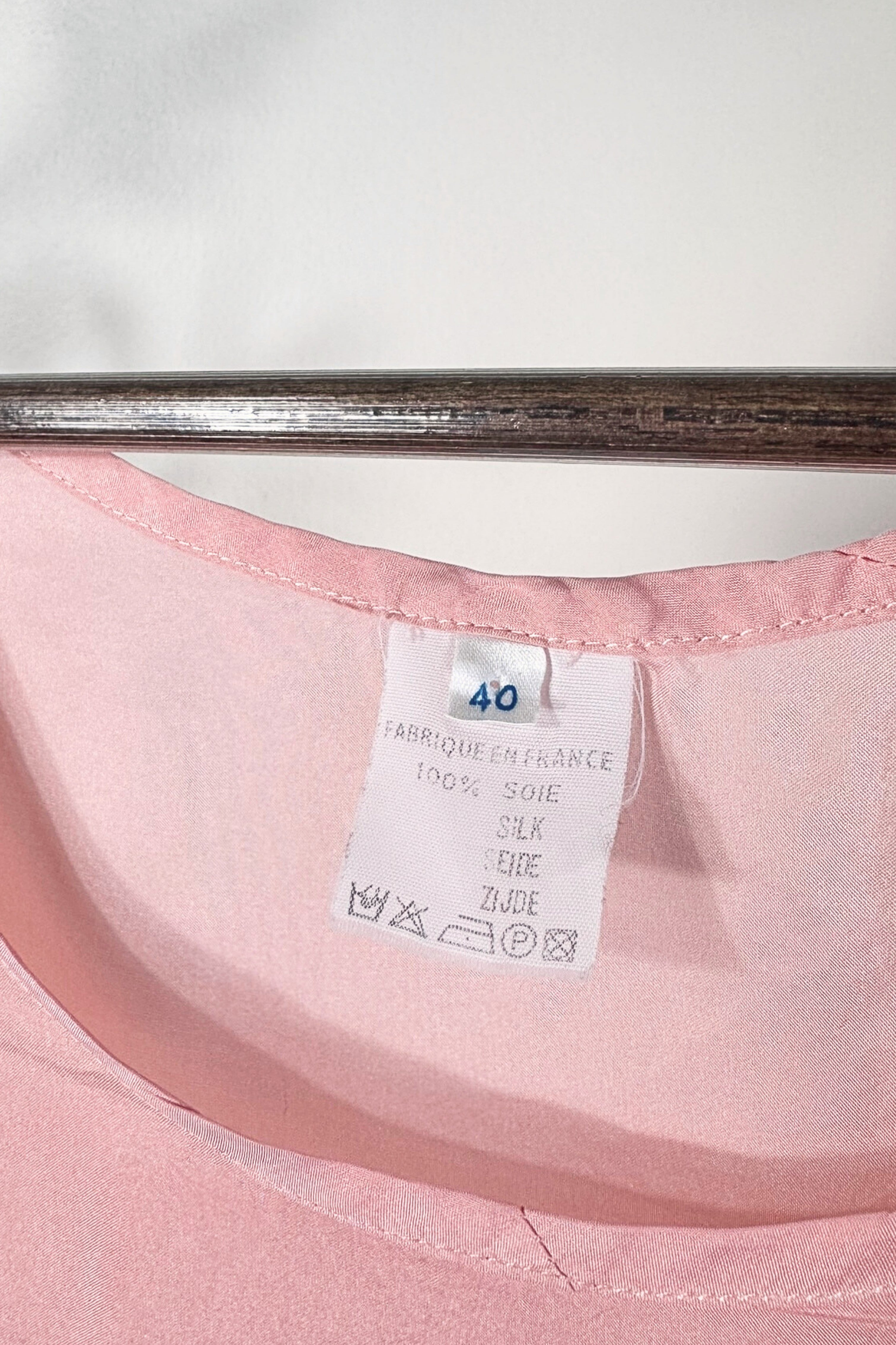 Débardeur en soie rose bonbon