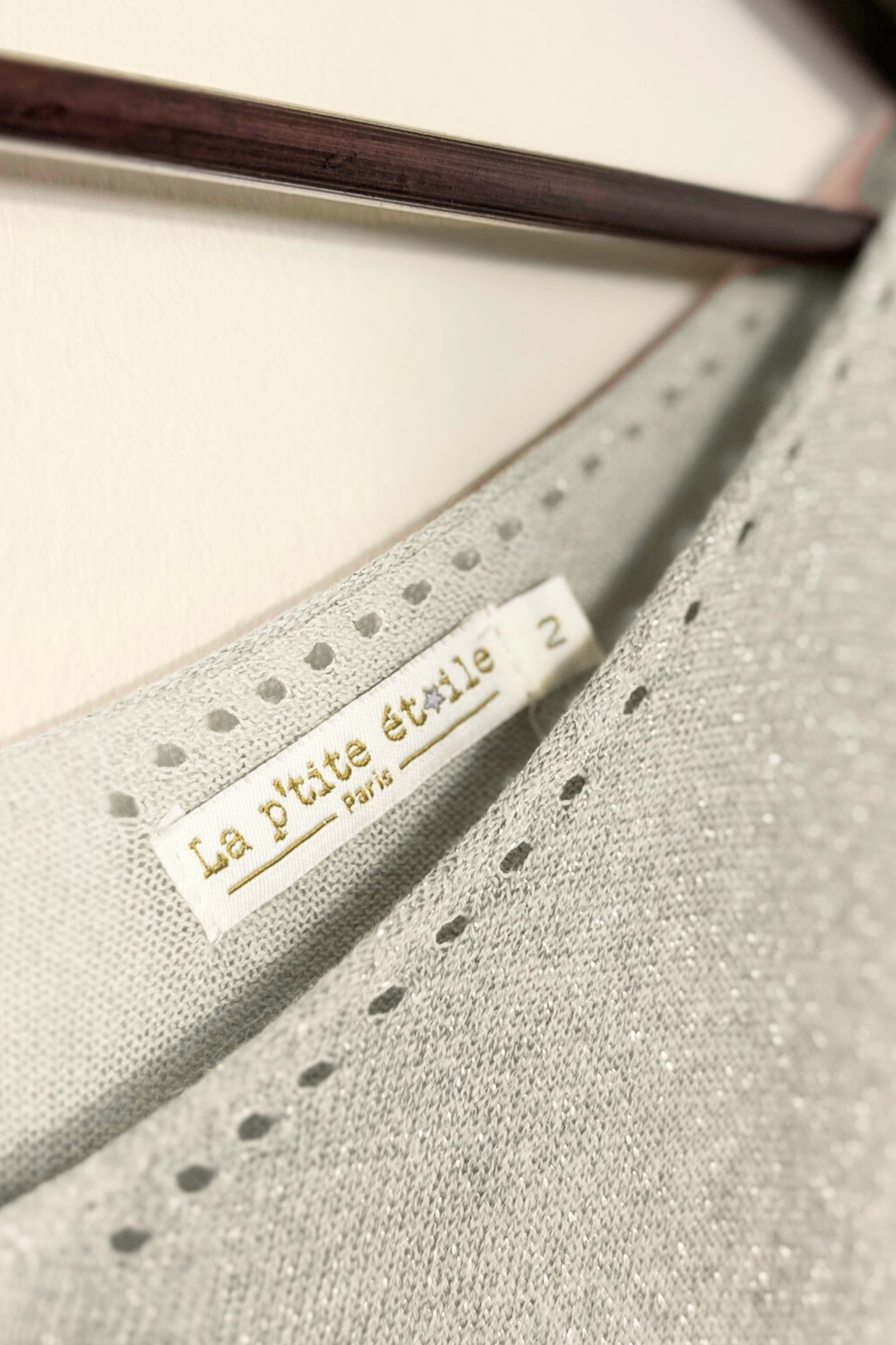 Pull fin en maille lurex beige