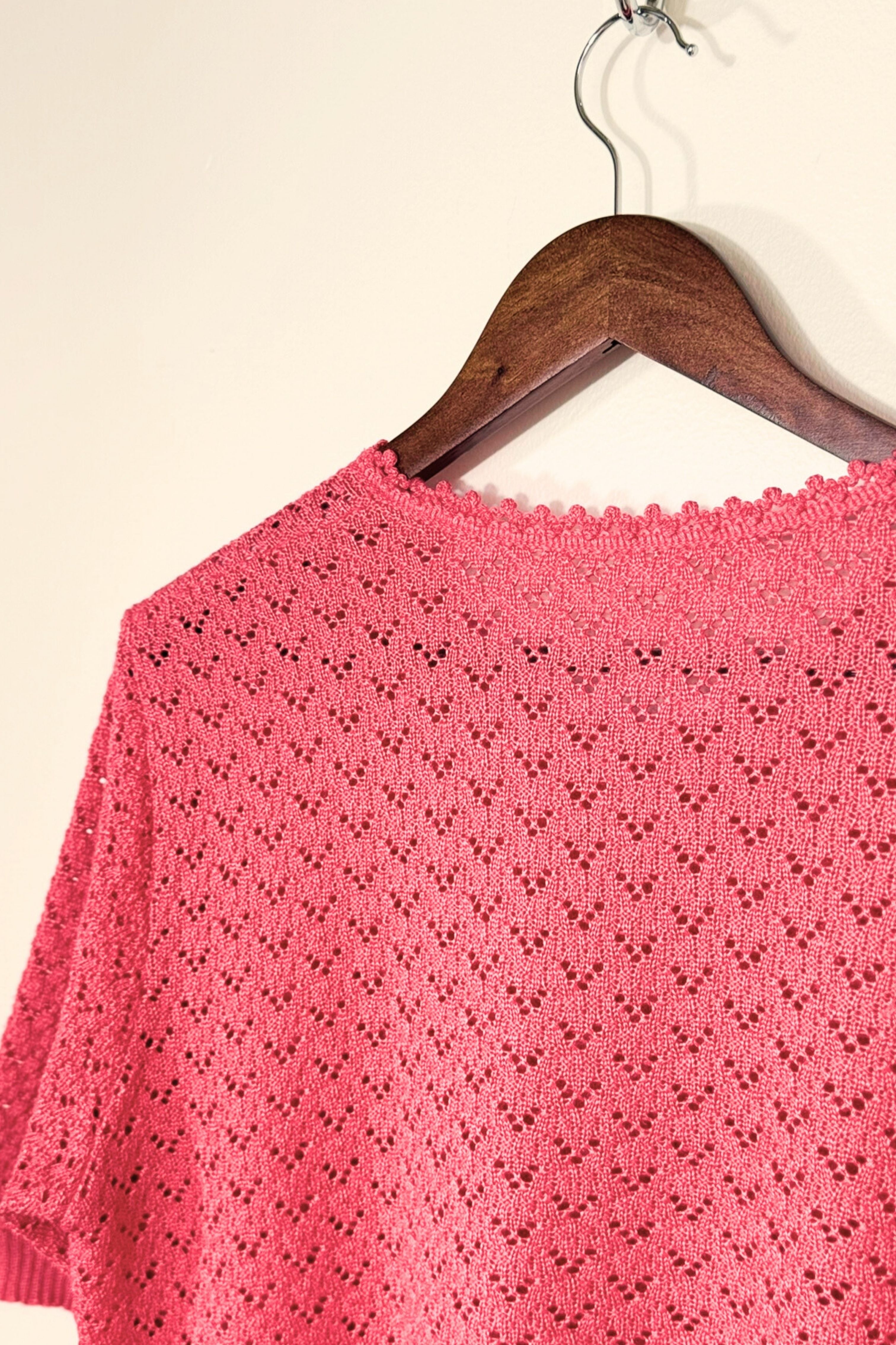 Short-sleeved pink mohair sweater