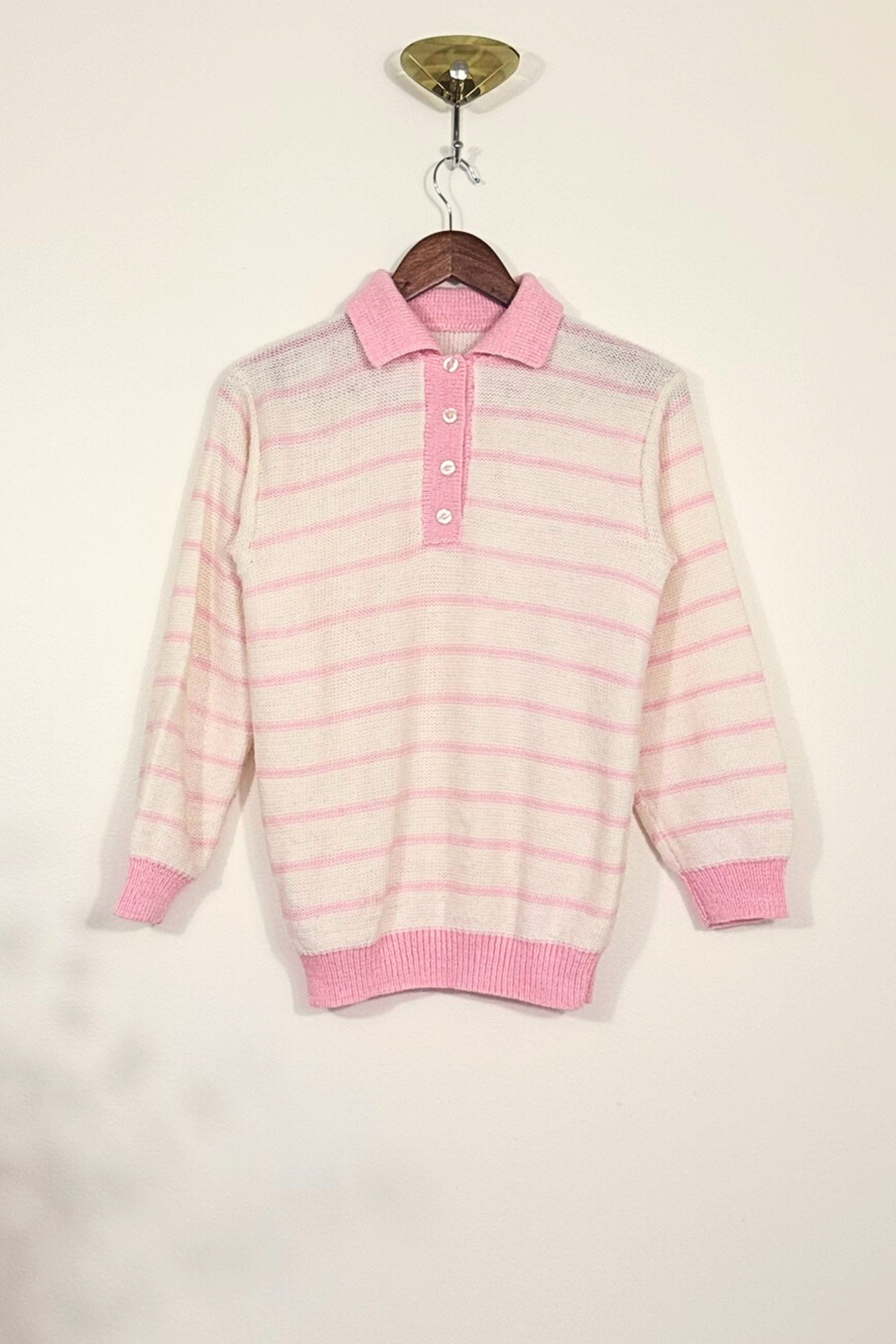Pull écru à rayures roses