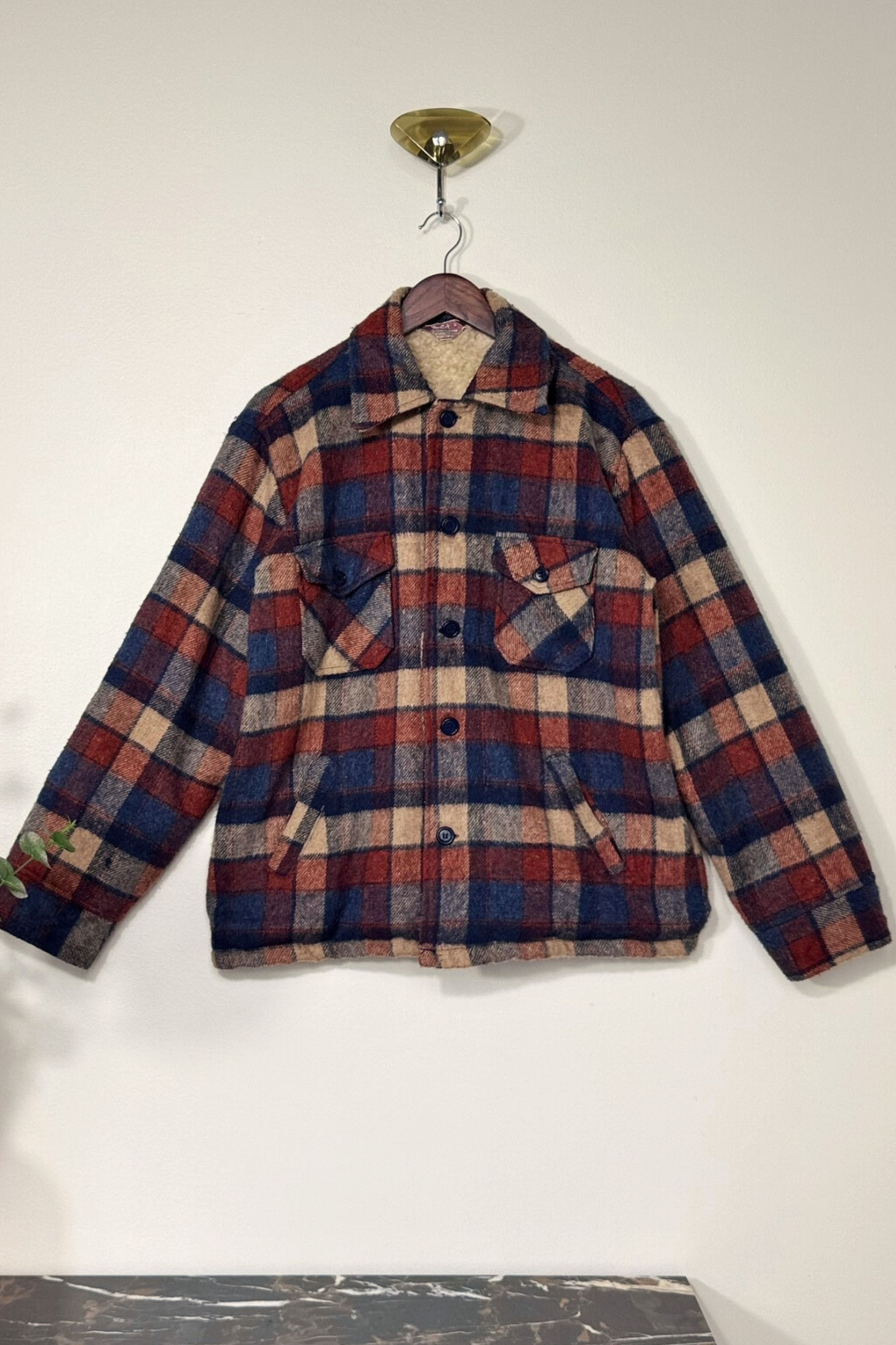 Veste surchemise en laine à carreaux