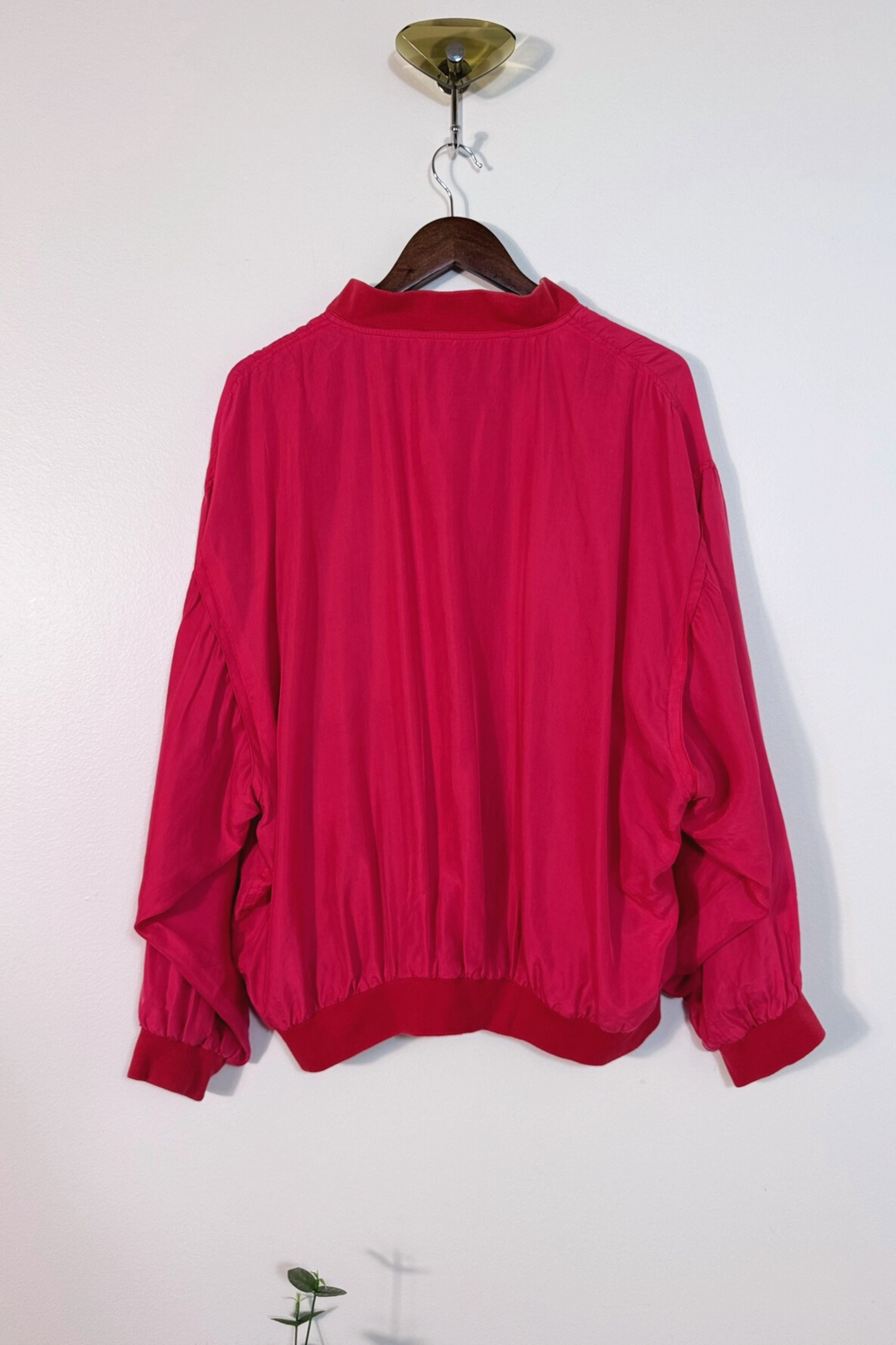 Veste bomber 90s en soie fuchsia