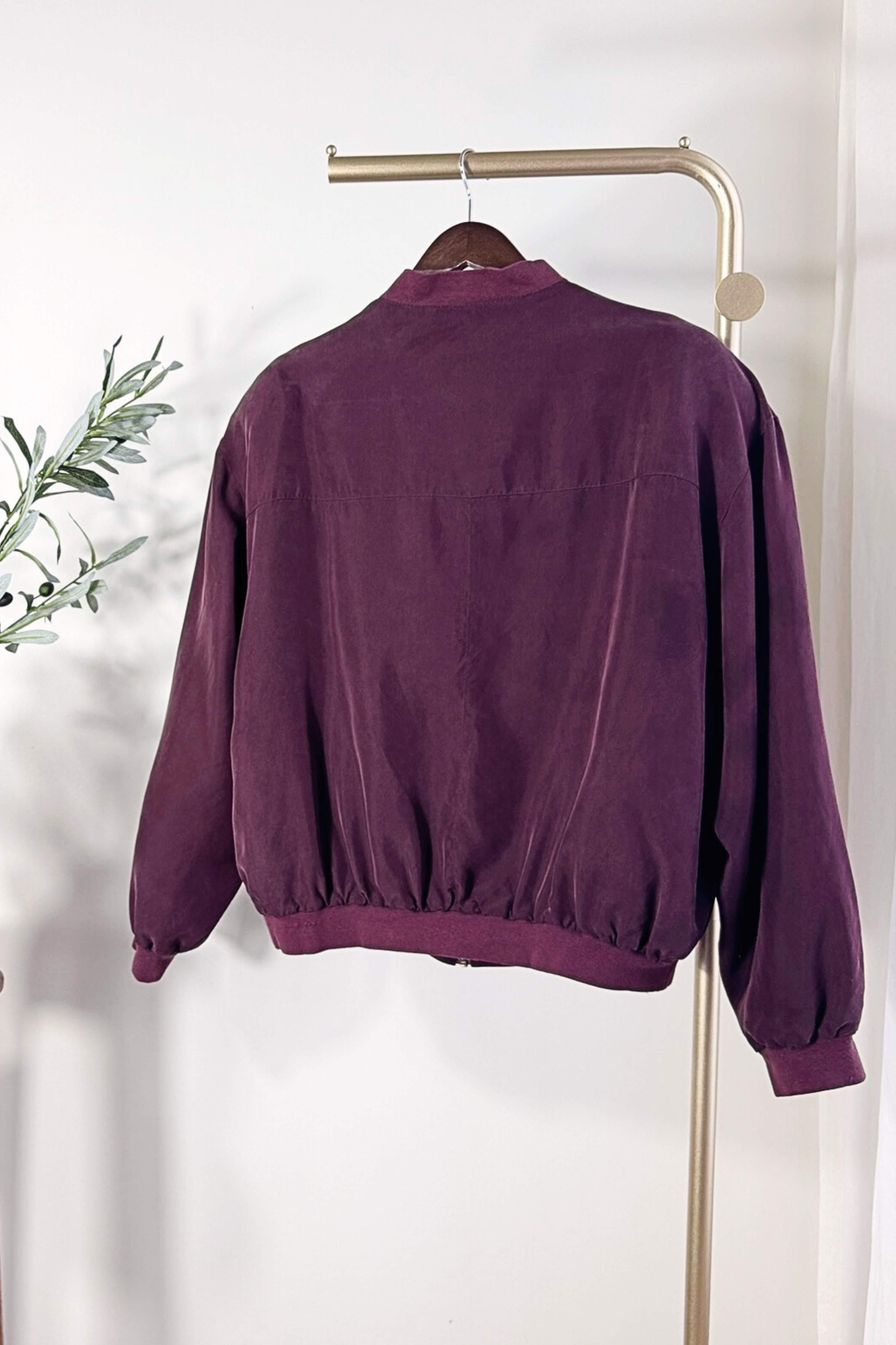 Veste bomber en soie bordeaux losanges